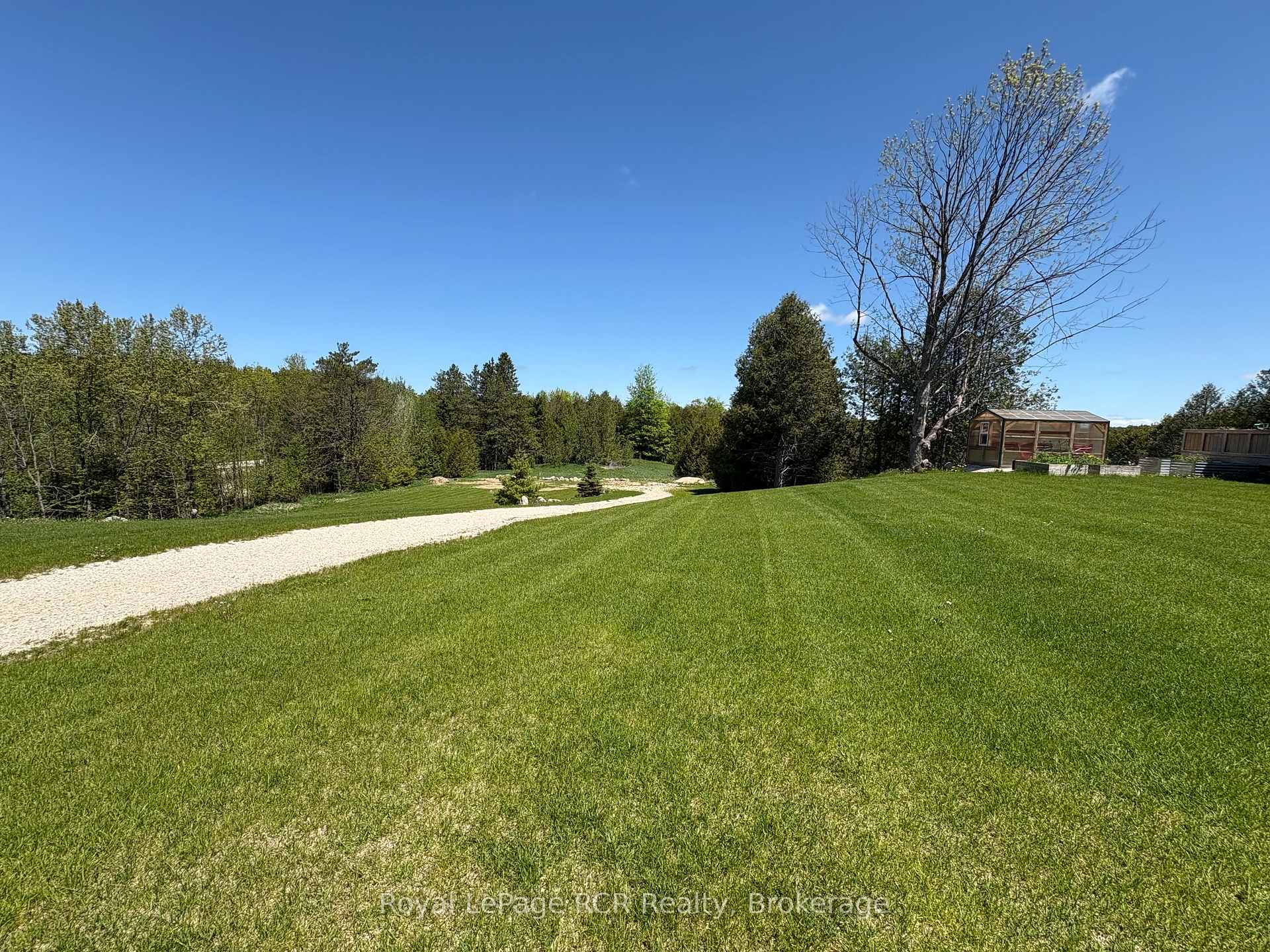 Photo 36 of 109 Highland Drive, West Grey — HOMEH