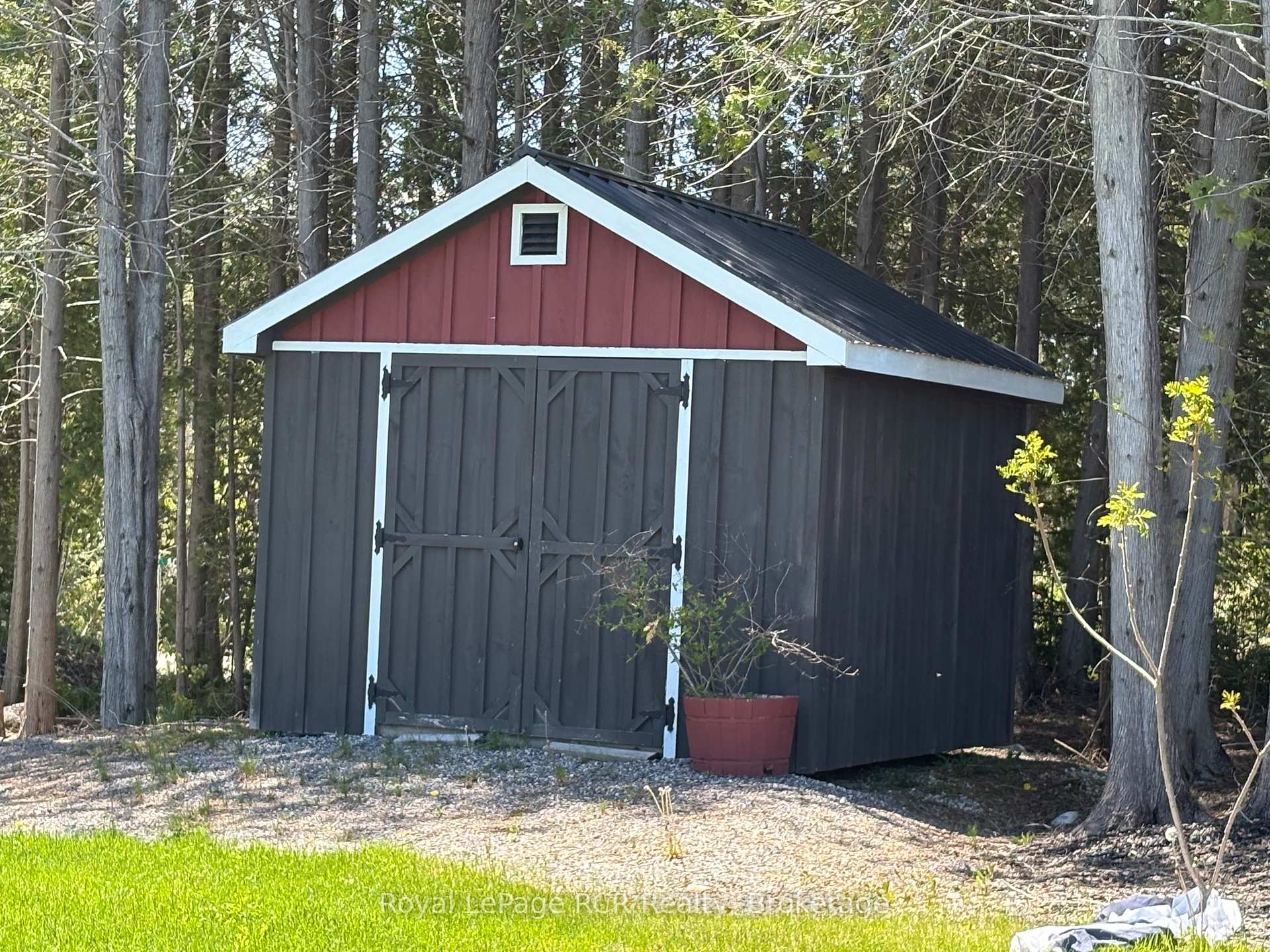Photo 37 of 109 Highland Drive, West Grey — HOMEH