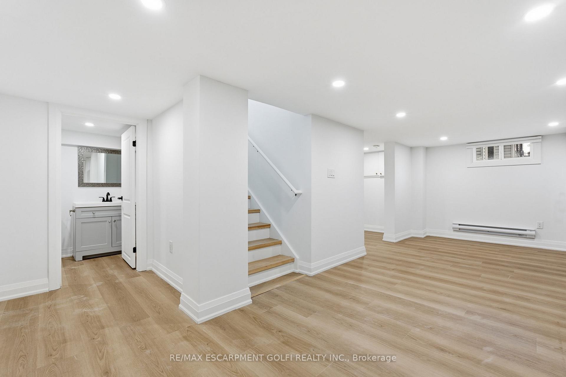 Photo 4 of Unit BSMT, 85 Martindale Road, St. Catharines, Grapeview — HOMEH