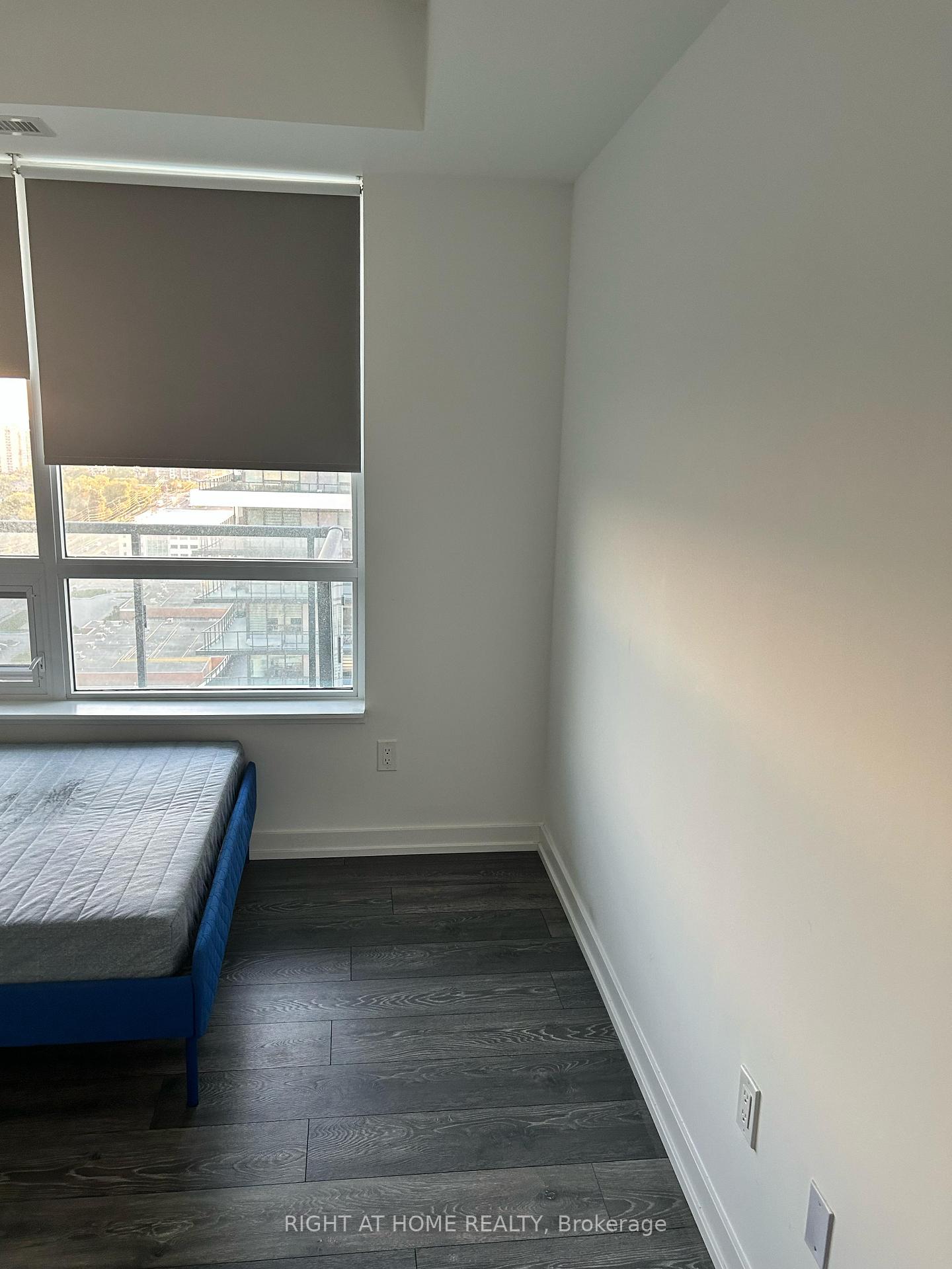 Photo 4 of Unit 2104, 1455 Celebration Drive, Pickering, Bay Ridges — HOMEH