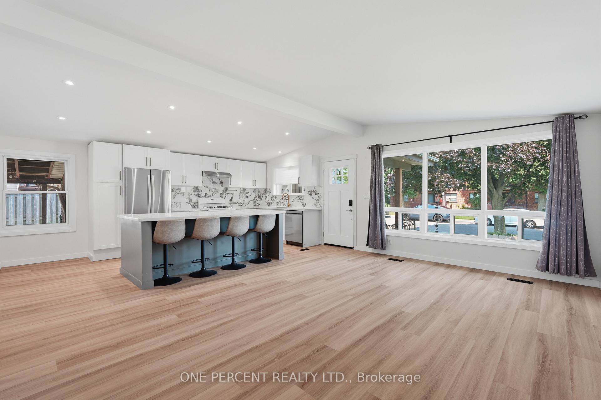 Photo 6 of 9 Bishopsgate Avenue, Hamilton, Thorner — HOMEH