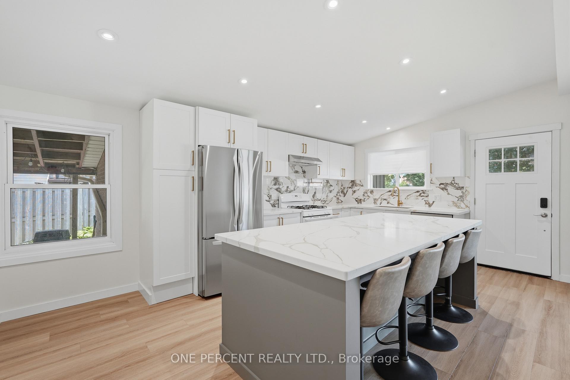 Photo 9 of 9 Bishopsgate Avenue, Hamilton, Thorner — HOMEH