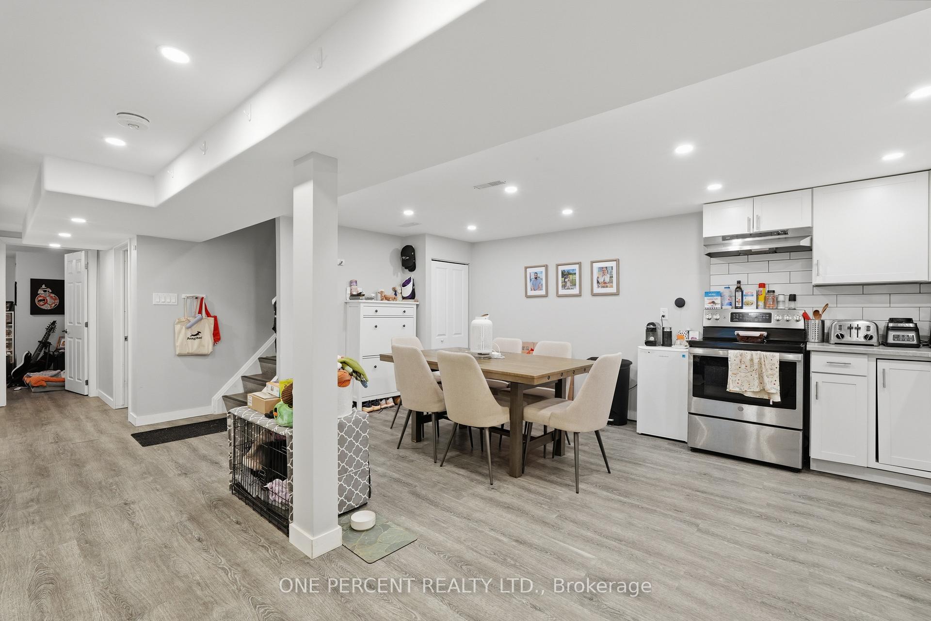 Photo 29 of 9 Bishopsgate Avenue, Hamilton, Thorner — HOMEH