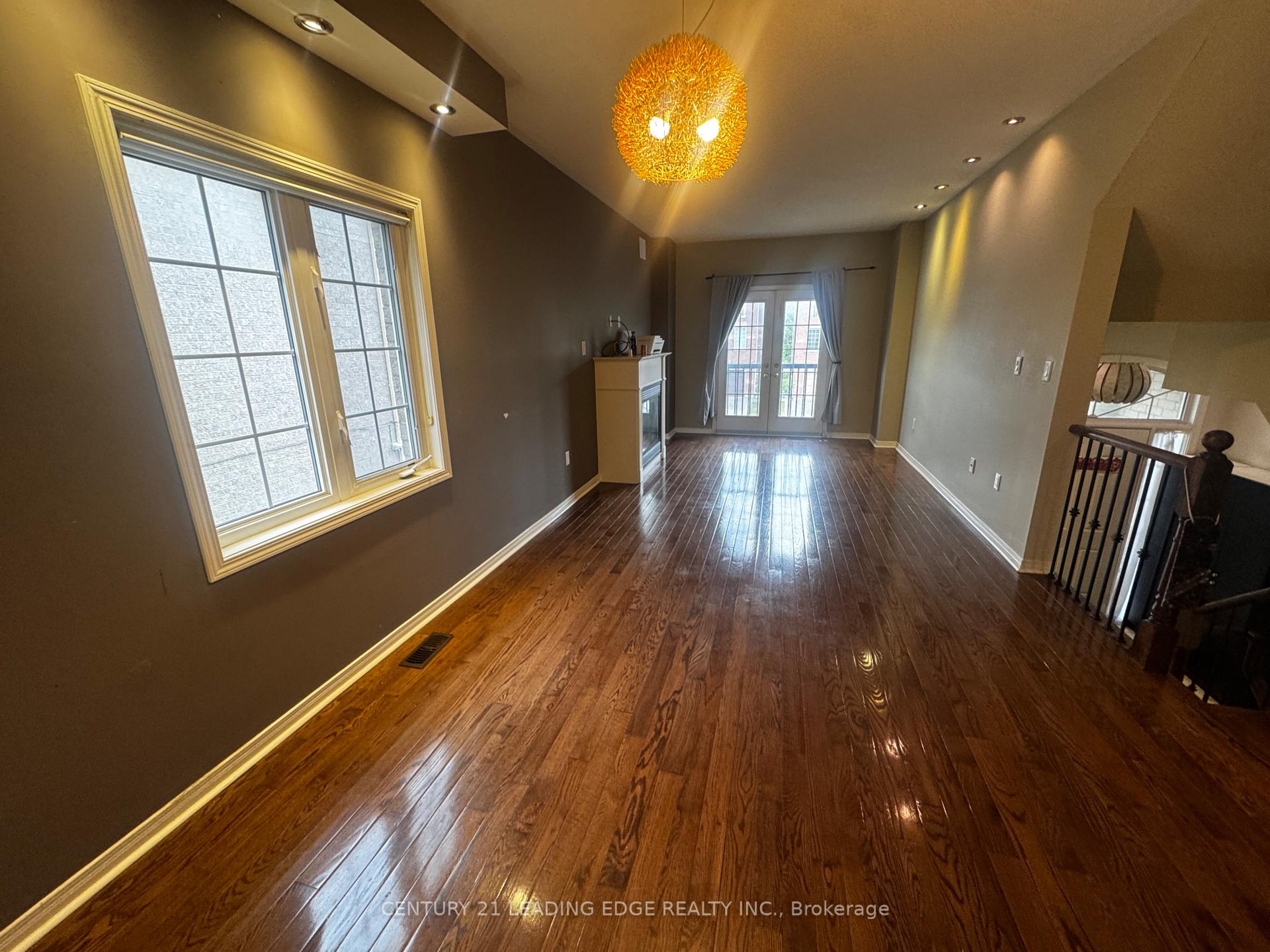 Photo 4 of Unit Upper, 13 Prince William Drive, Markham, Village Green-South Unionville — HOMEH