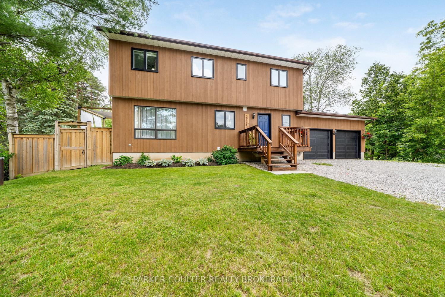 Photo 1 of 2228 Margs Lane, Innisfil, Alcona — HOMEH