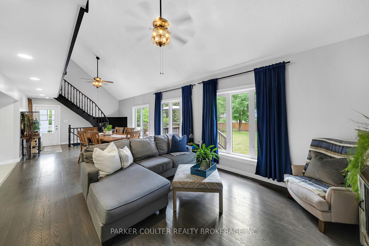 Photo 6 of 2228 Margs Lane, Innisfil, Alcona — HOMEH