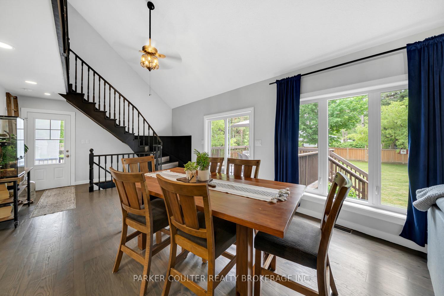 Photo 8 of 2228 Margs Lane, Innisfil, Alcona — HOMEH