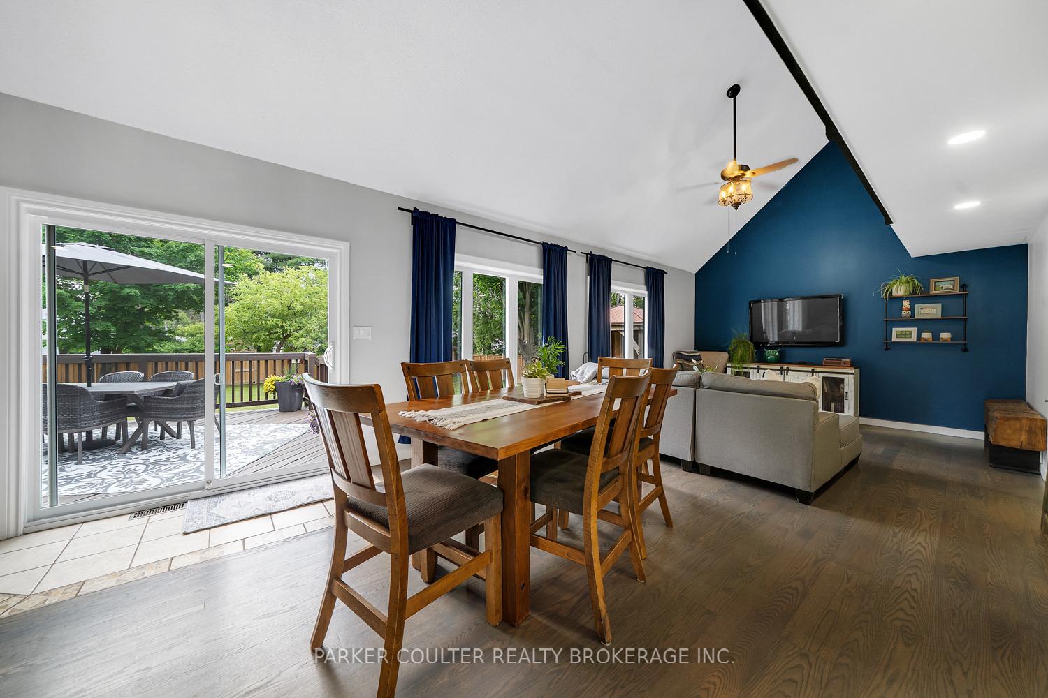 Photo 10 of 2228 Margs Lane, Innisfil, Alcona — HOMEH