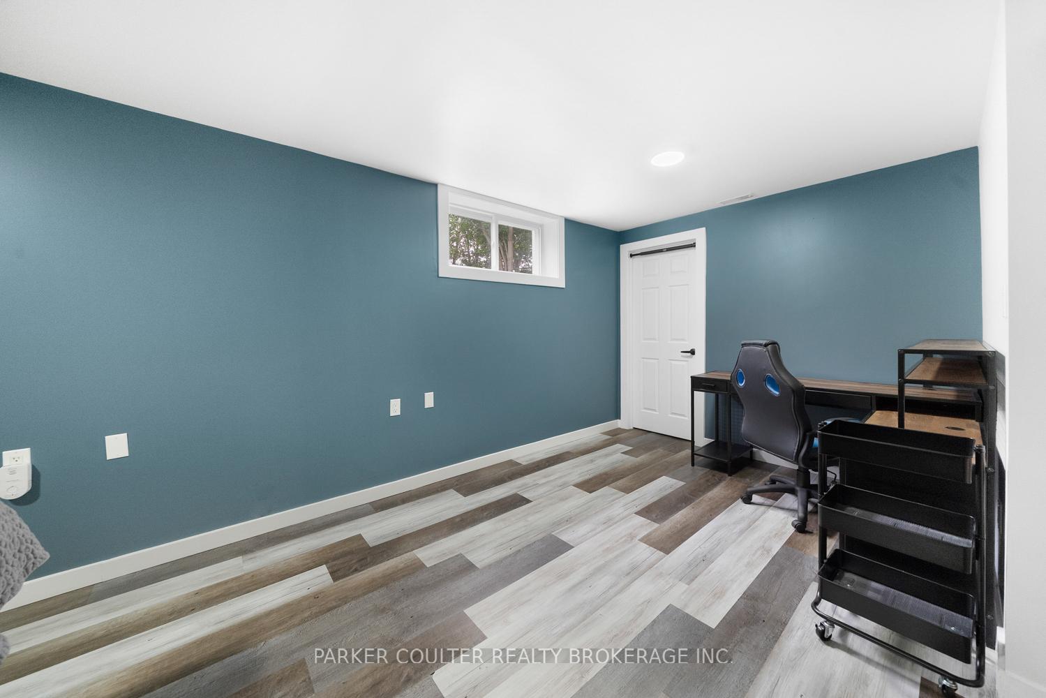 Photo 32 of 2228 Margs Lane, Innisfil, Alcona — HOMEH