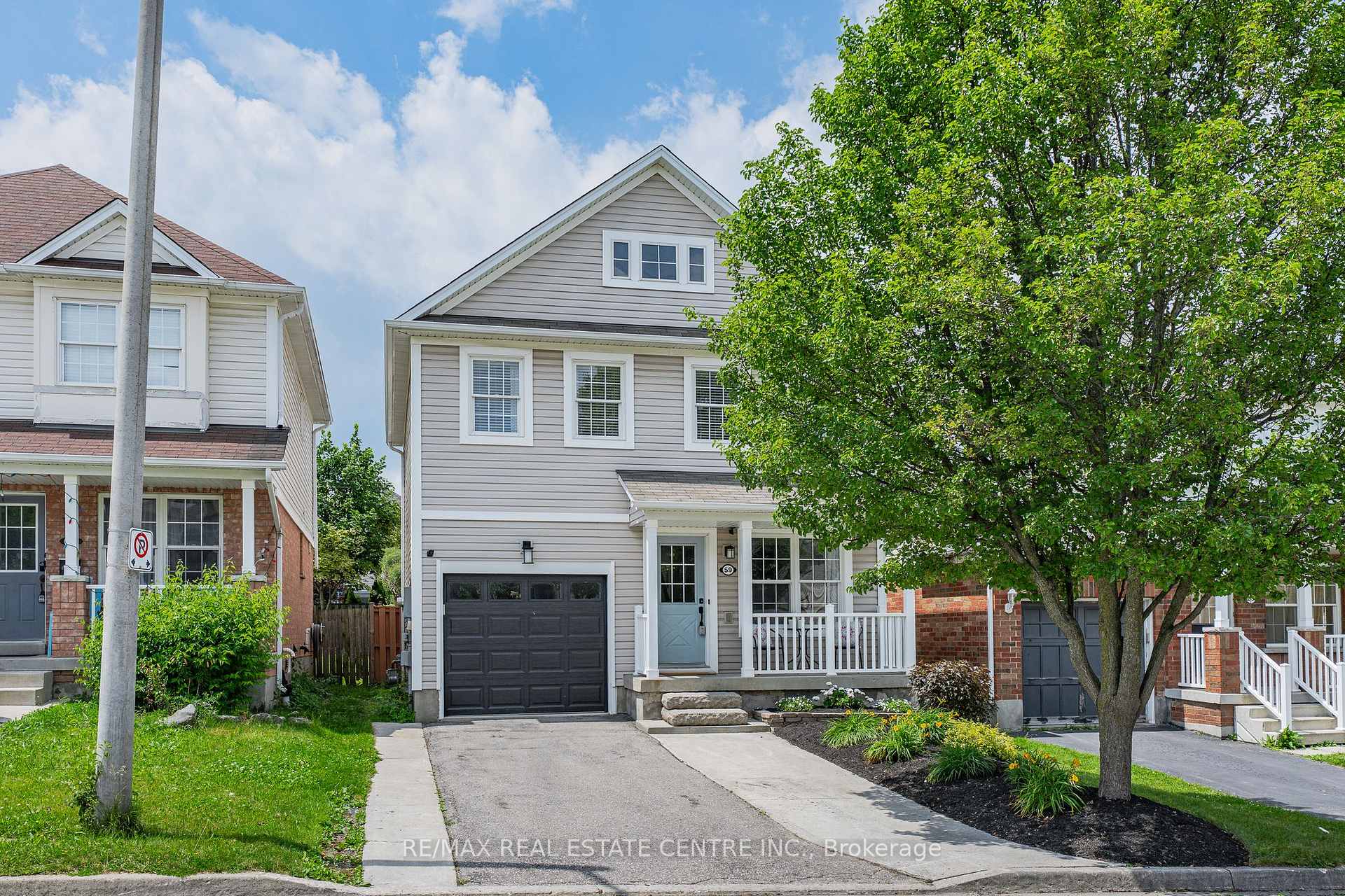 Photo 1 of 59 Yeaman Drive, Cambridge, Christopher-Champlain — HOMEH