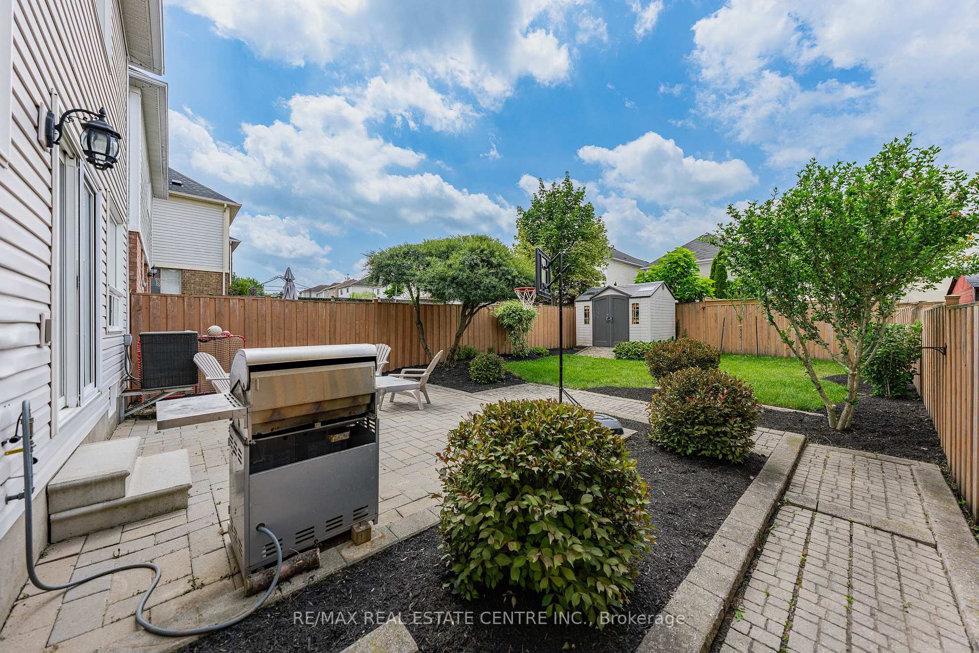 Photo 29 of 59 Yeaman Drive, Cambridge, Christopher-Champlain — HOMEH