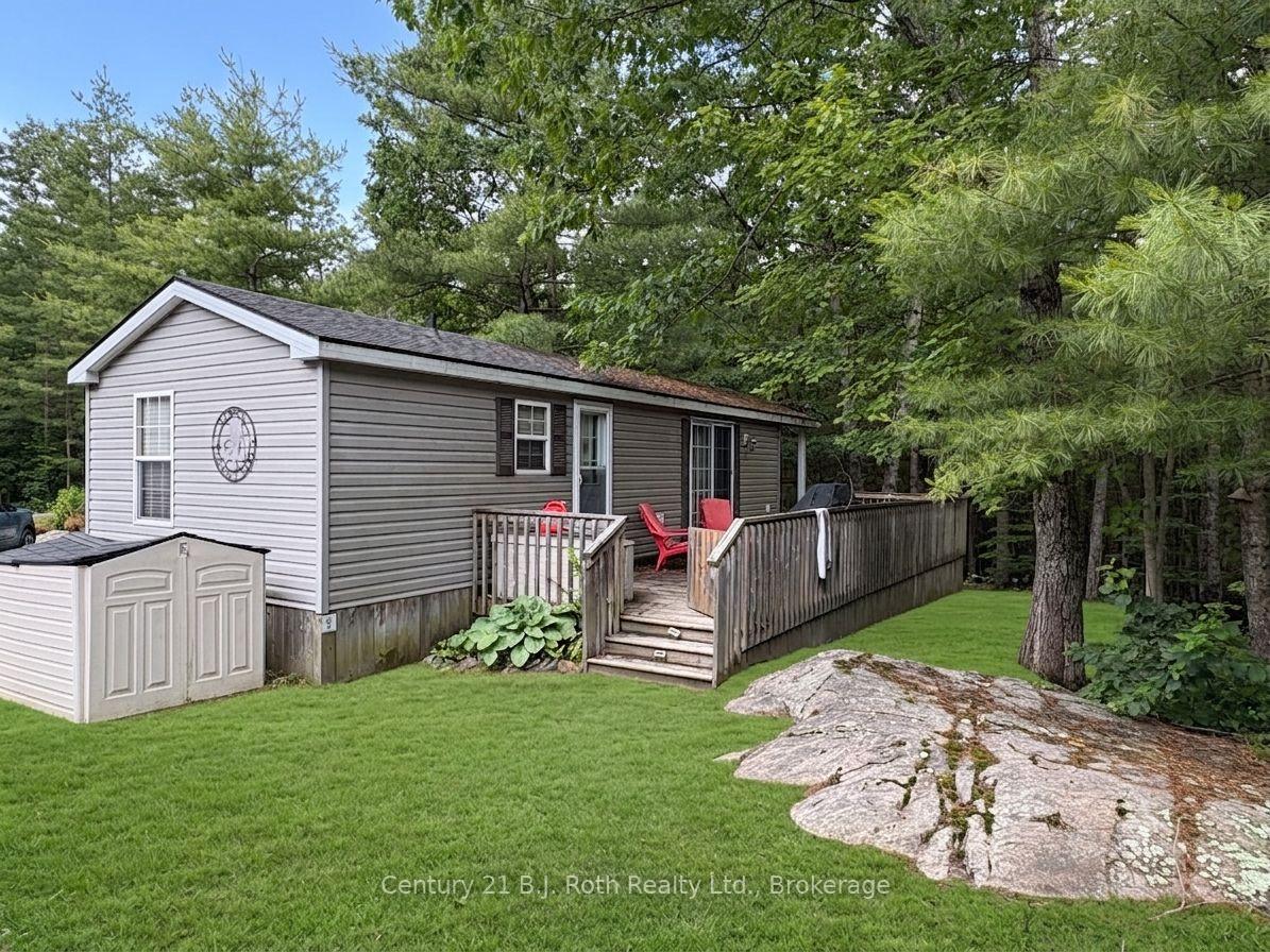 Photo of Unit 2 MPLRDG, 1336 Morrison Lake Road