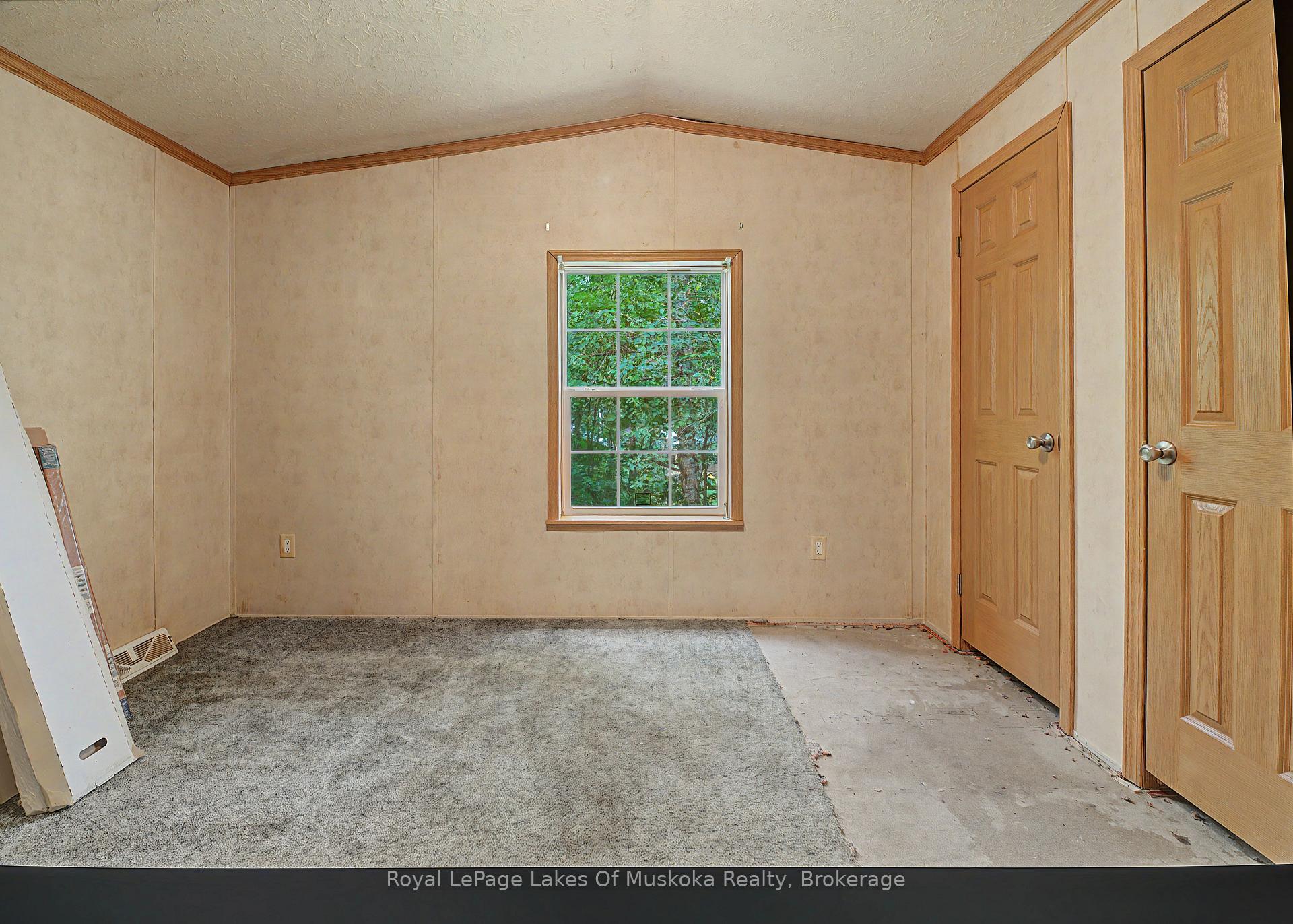 Photo 16 of 726 592 Highway, Perry — HOMEH