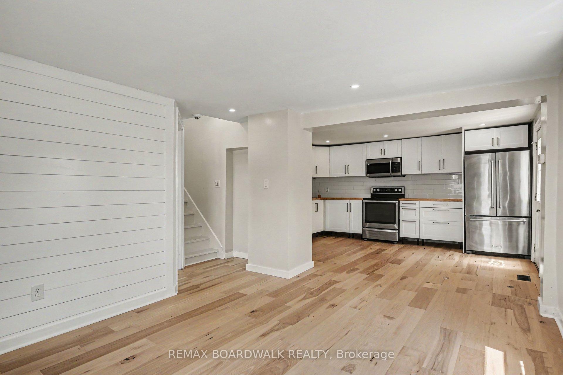 Photo 17 of 11 Abbott Street S, Smiths Falls, Smiths Falls — HOMEH