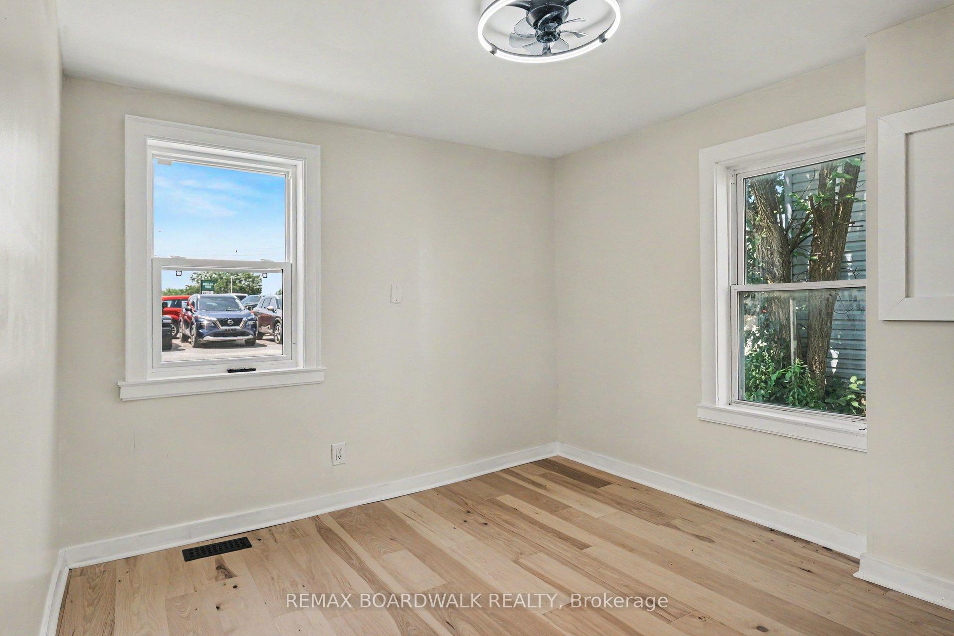 Photo 27 of 11 Abbott Street S, Smiths Falls, Smiths Falls — HOMEH