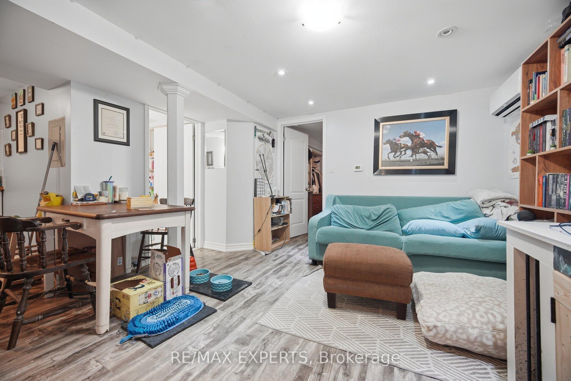 Photo 29 of 3 Maple Avenue, Brampton, Downtown Brampton — HOMEH