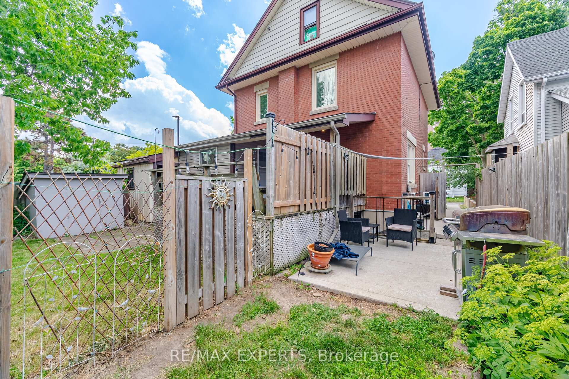 Photo 34 of 3 Maple Avenue, Brampton, Downtown Brampton — HOMEH
