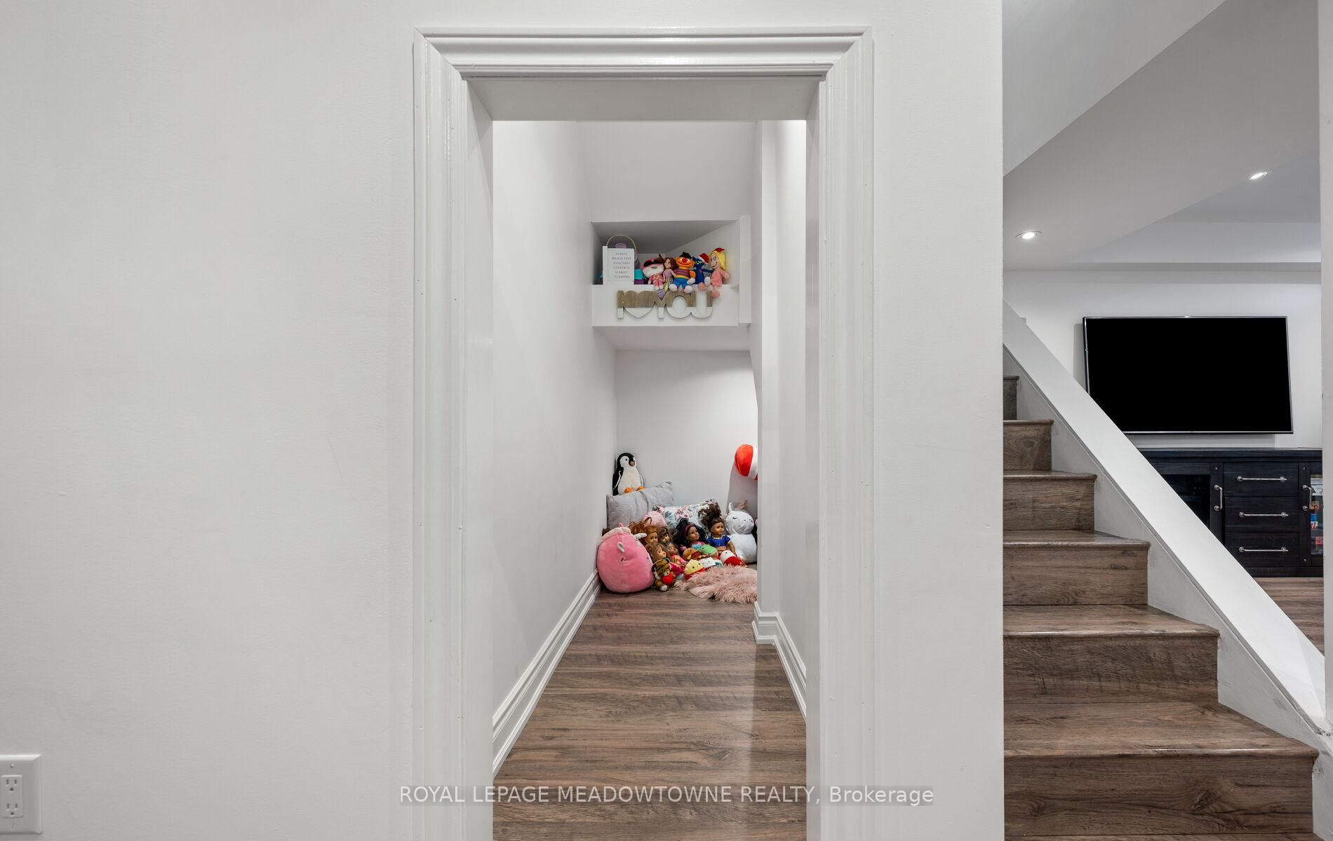 Photo 37 of 12 Shediac Road, Brampton, Bram West — HOMEH