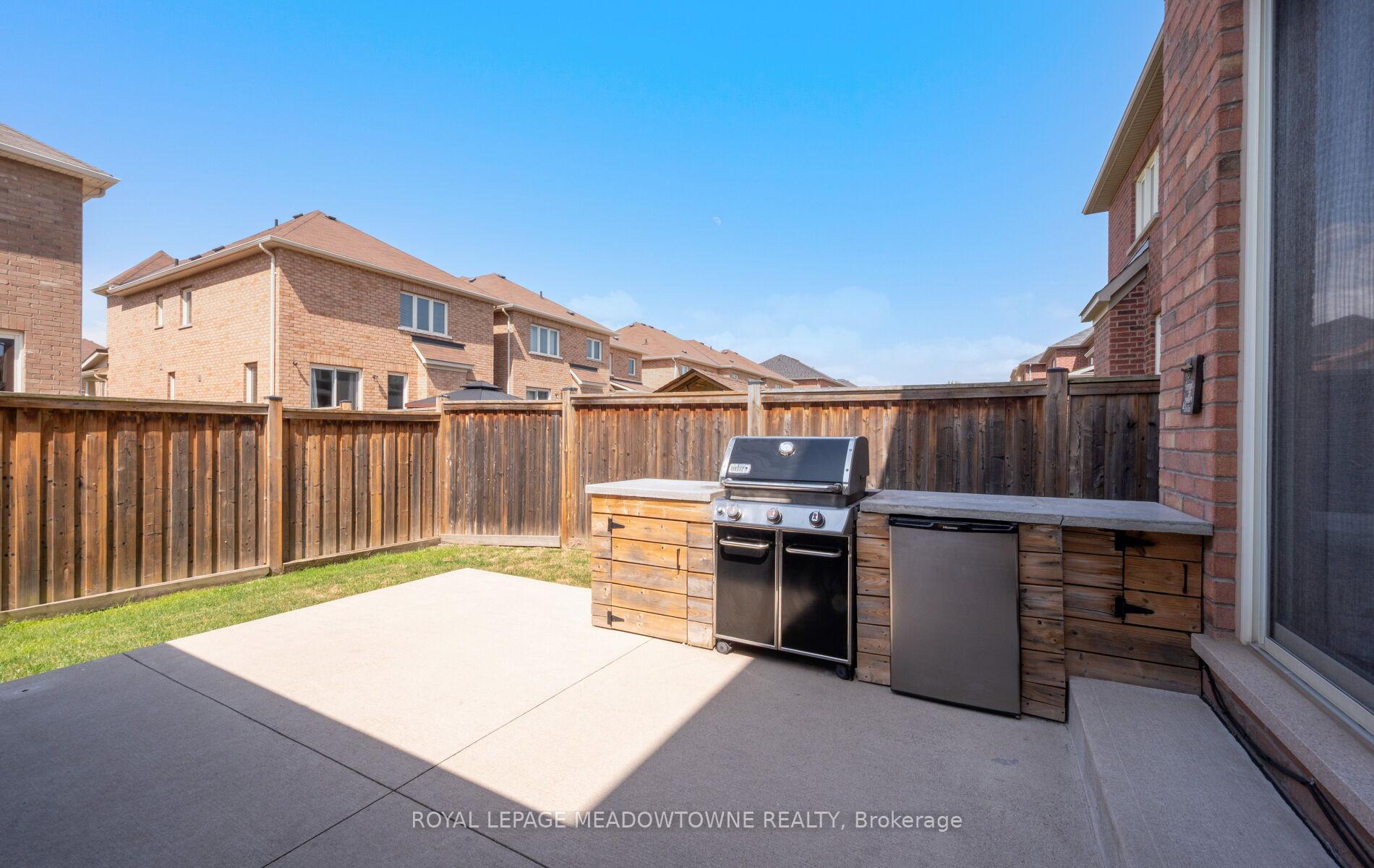 Photo 43 of 12 Shediac Road, Brampton, Bram West — HOMEH