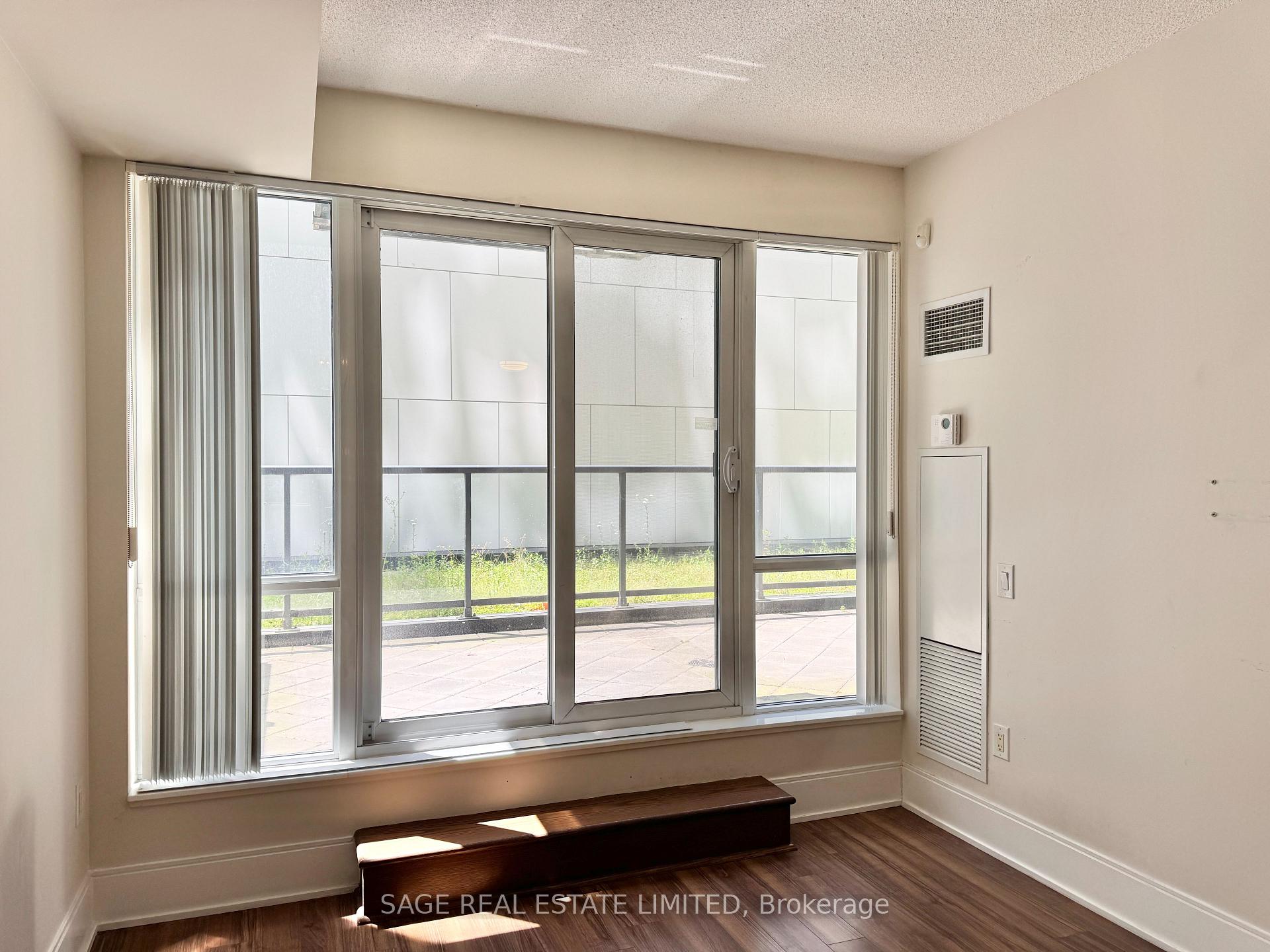 Photo 5 of Unit 206, 560 Front Street W, Toronto, Waterfront Communities — HOMEH