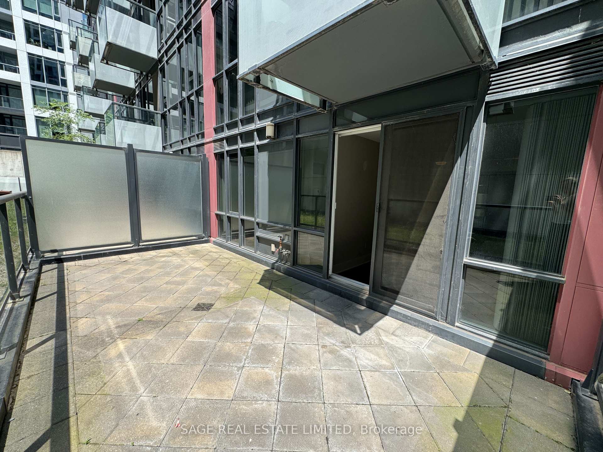 Photo 7 of Unit 206, 560 Front Street W, Toronto, Waterfront Communities — HOMEH