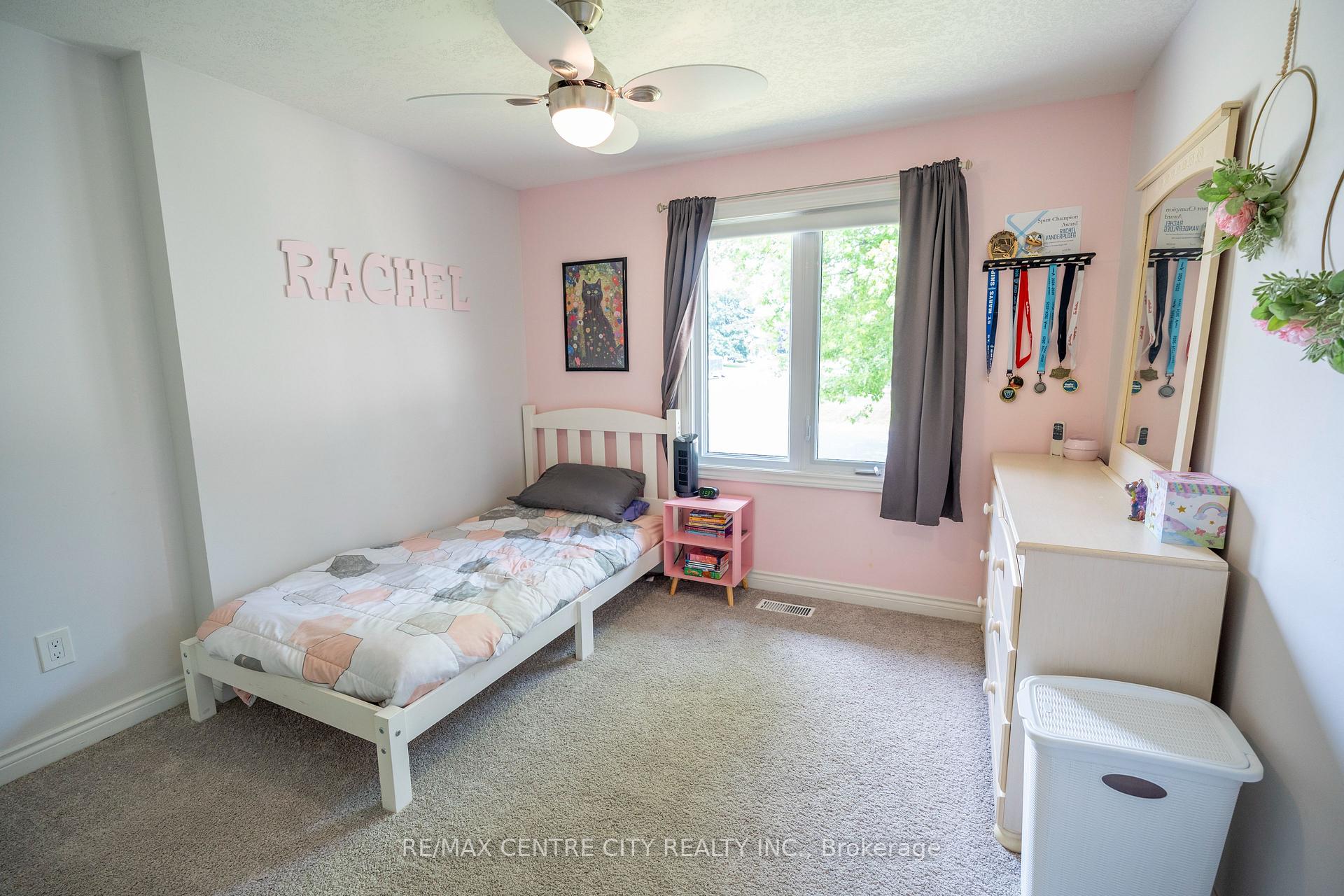 Photo 30 of 159 Sherwood Crescent, Thames Centre, Dorchester — HOMEH