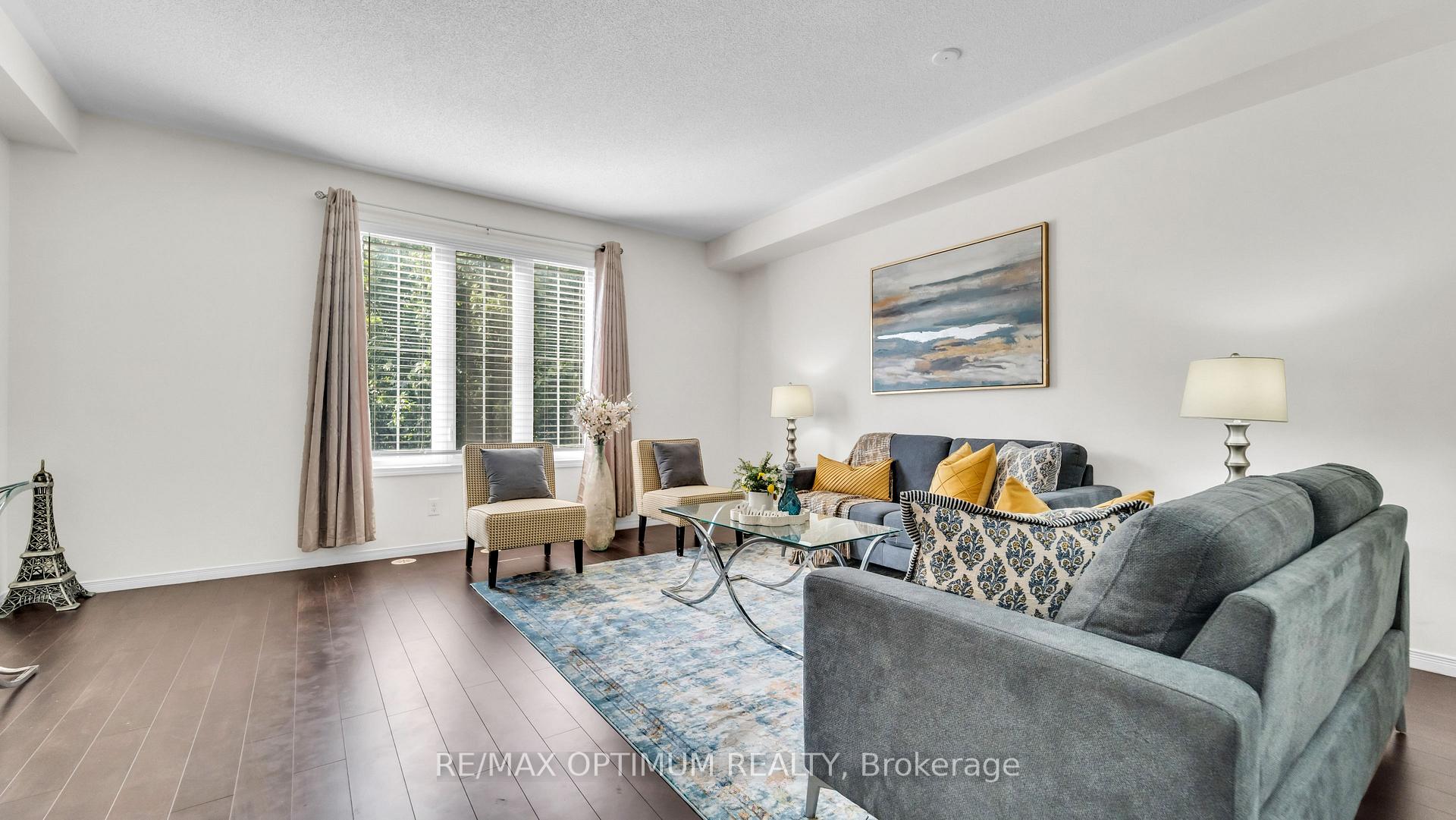 Photo 9 of 117 Cedar Lake Crescent, Brampton, Bram West — HOMEH