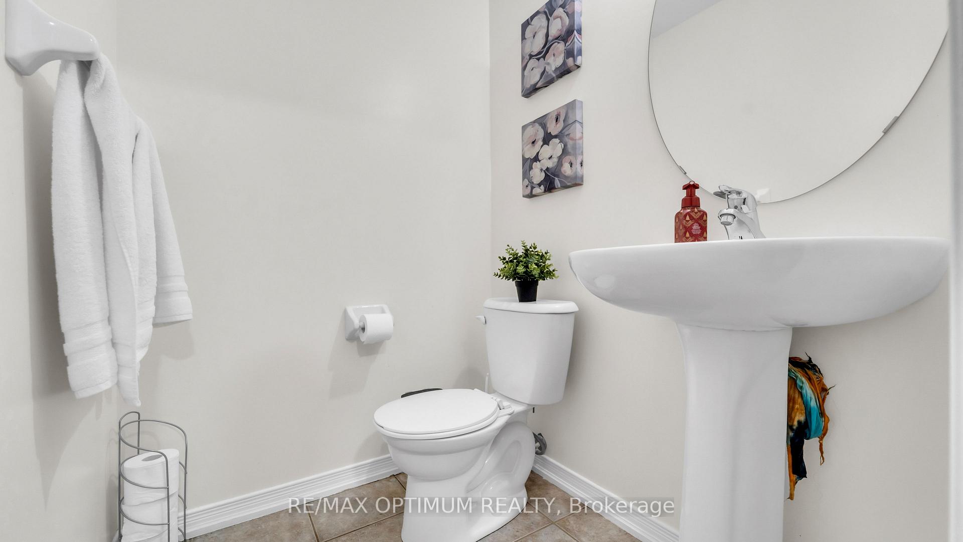 Photo 21 of 117 Cedar Lake Crescent, Brampton, Bram West — HOMEH