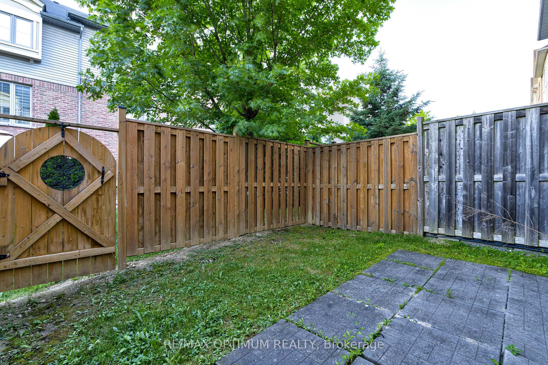 Photo 38 of 117 Cedar Lake Crescent, Brampton, Bram West — HOMEH