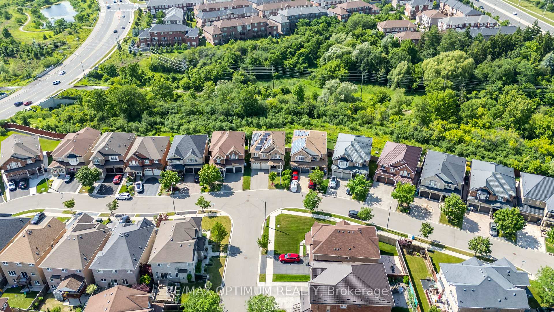 Photo 3 of 99 Young Drive, Brampton, Bram West — HOMEH