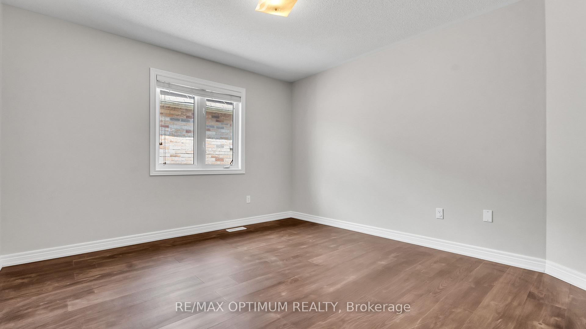 Photo 35 of 99 Young Drive, Brampton, Bram West — HOMEH
