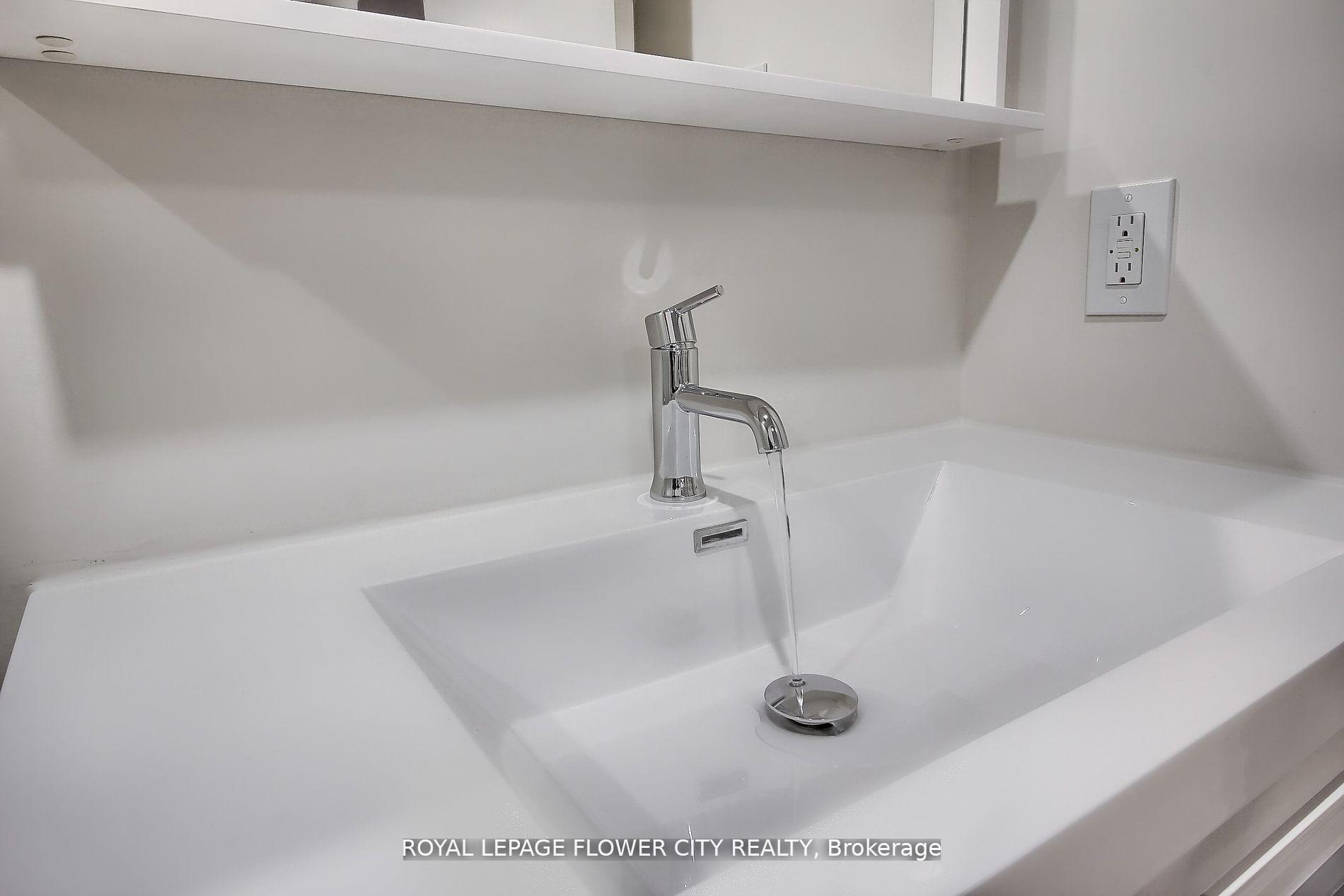 Photo 61 of Unit 1011, 212 King William Street, Hamilton, Beasley — HOMEH