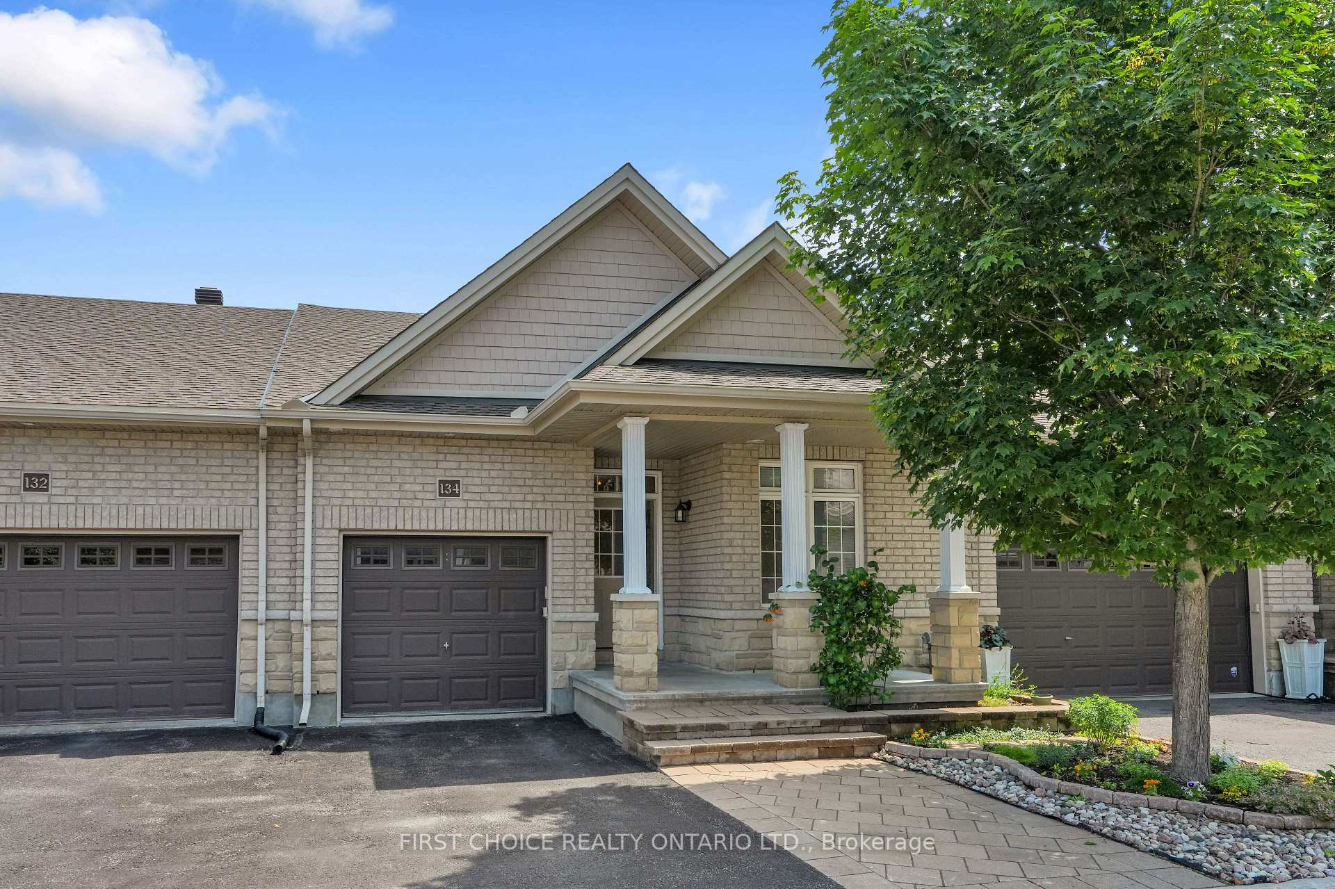 Photo 1 of 134 Maple Key Private, Ottawa, Blossom Park/Kemp Park/Findlay Creek — HOMEH