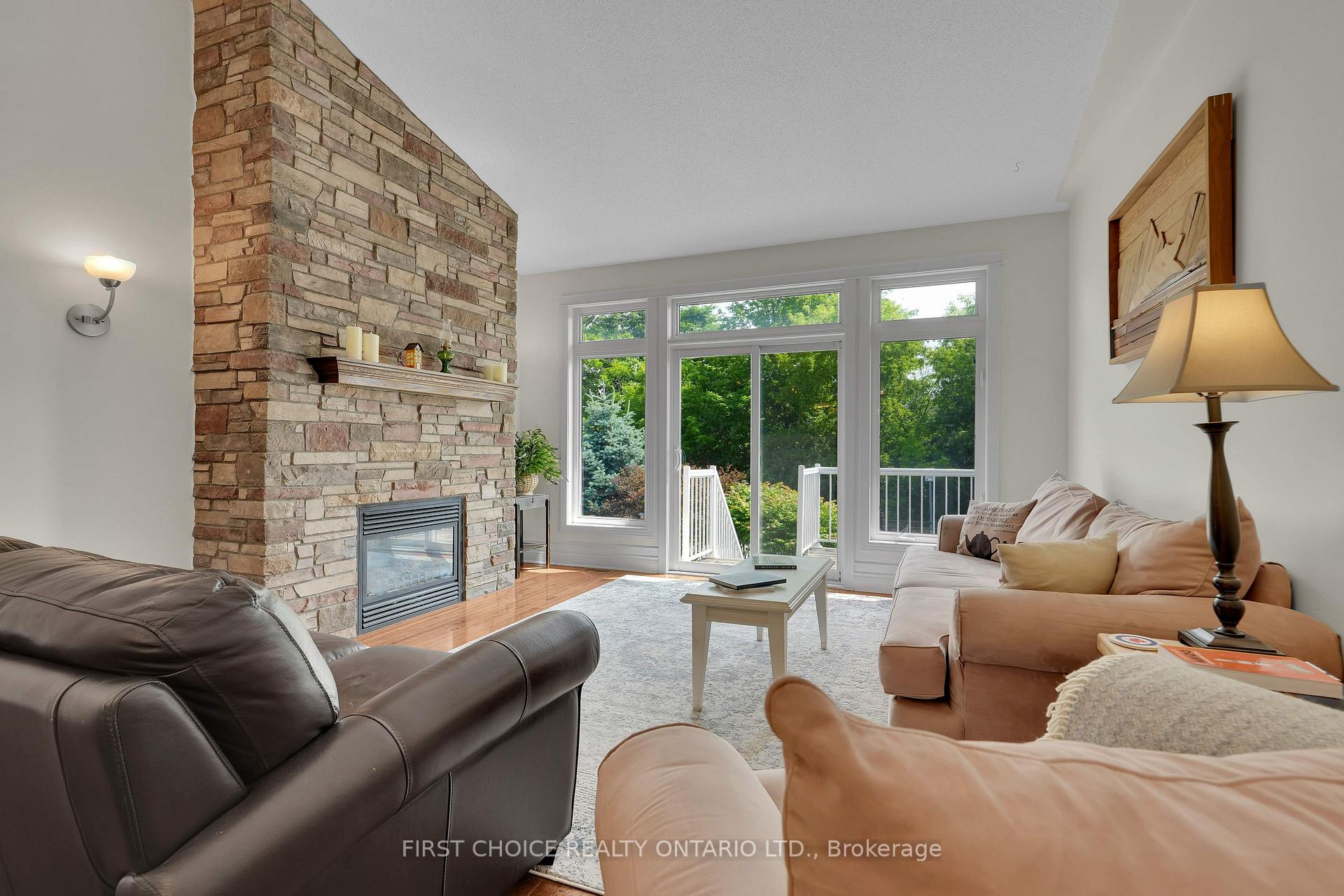 Photo 6 of 134 Maple Key Private, Ottawa, Blossom Park/Kemp Park/Findlay Creek — HOMEH