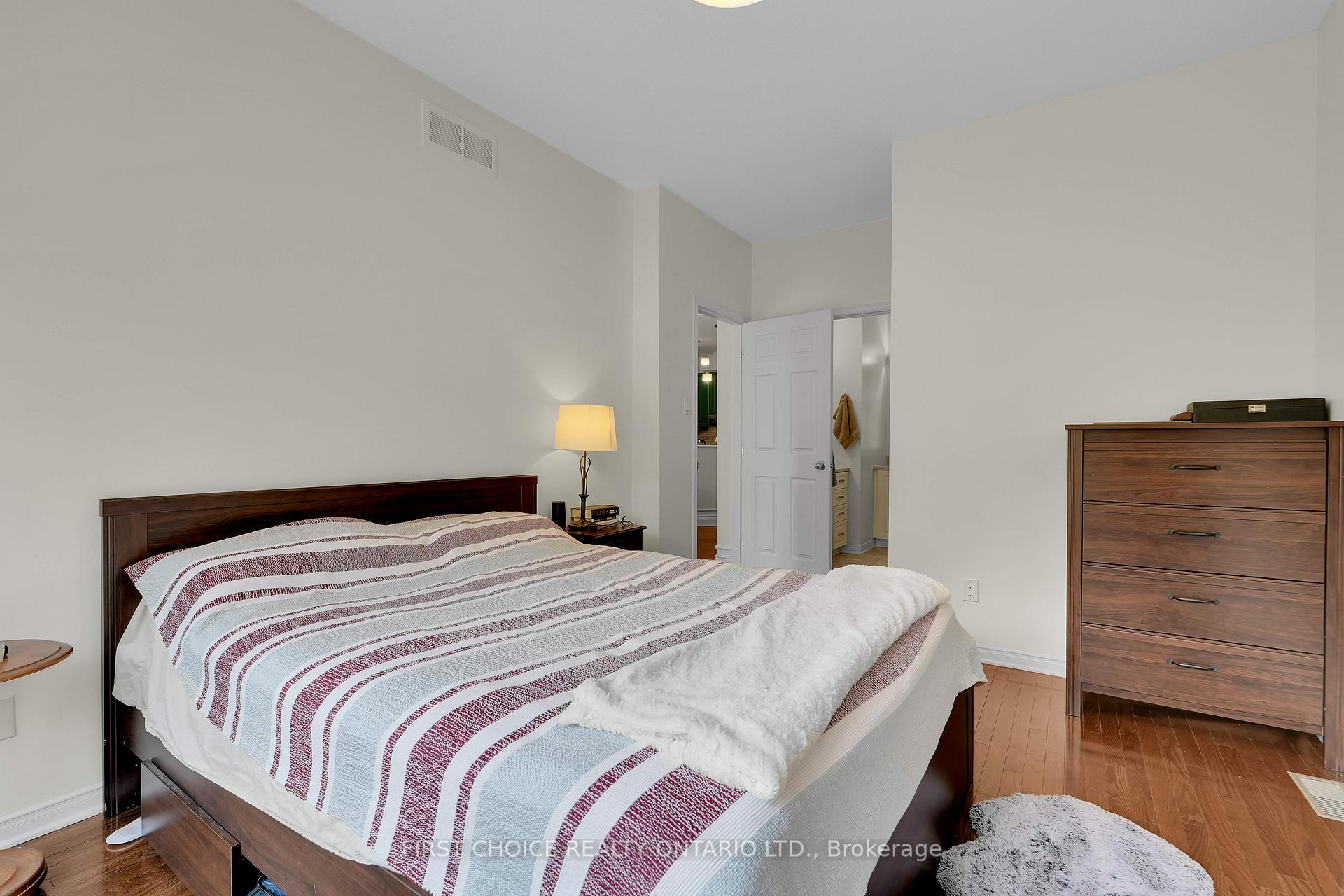 Photo 21 of 134 Maple Key Private, Ottawa, Blossom Park/Kemp Park/Findlay Creek — HOMEH