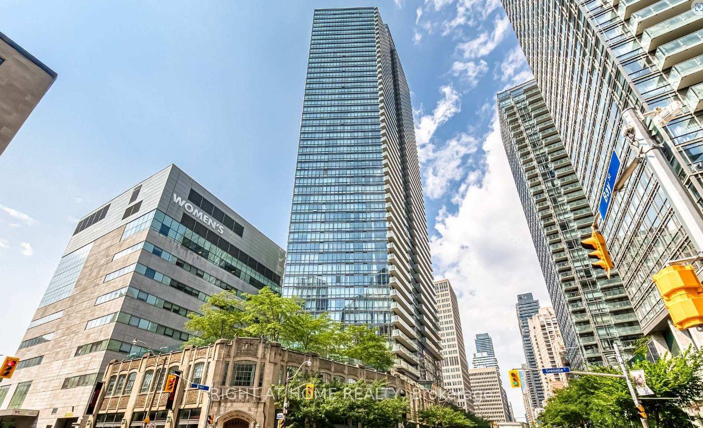 Photo 1 of Unit 3706, 832 Bay Street, Toronto, Bay Street Corridor — HOMEH