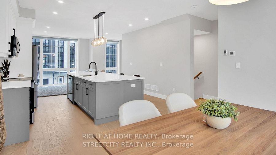 Photo 4 of Unit 14, 2500 Main Street, London, South V — HOMEH