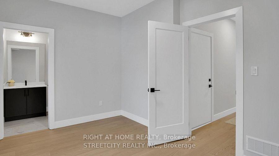 Photo 24 of Unit 14, 2500 Main Street, London, South V — HOMEH