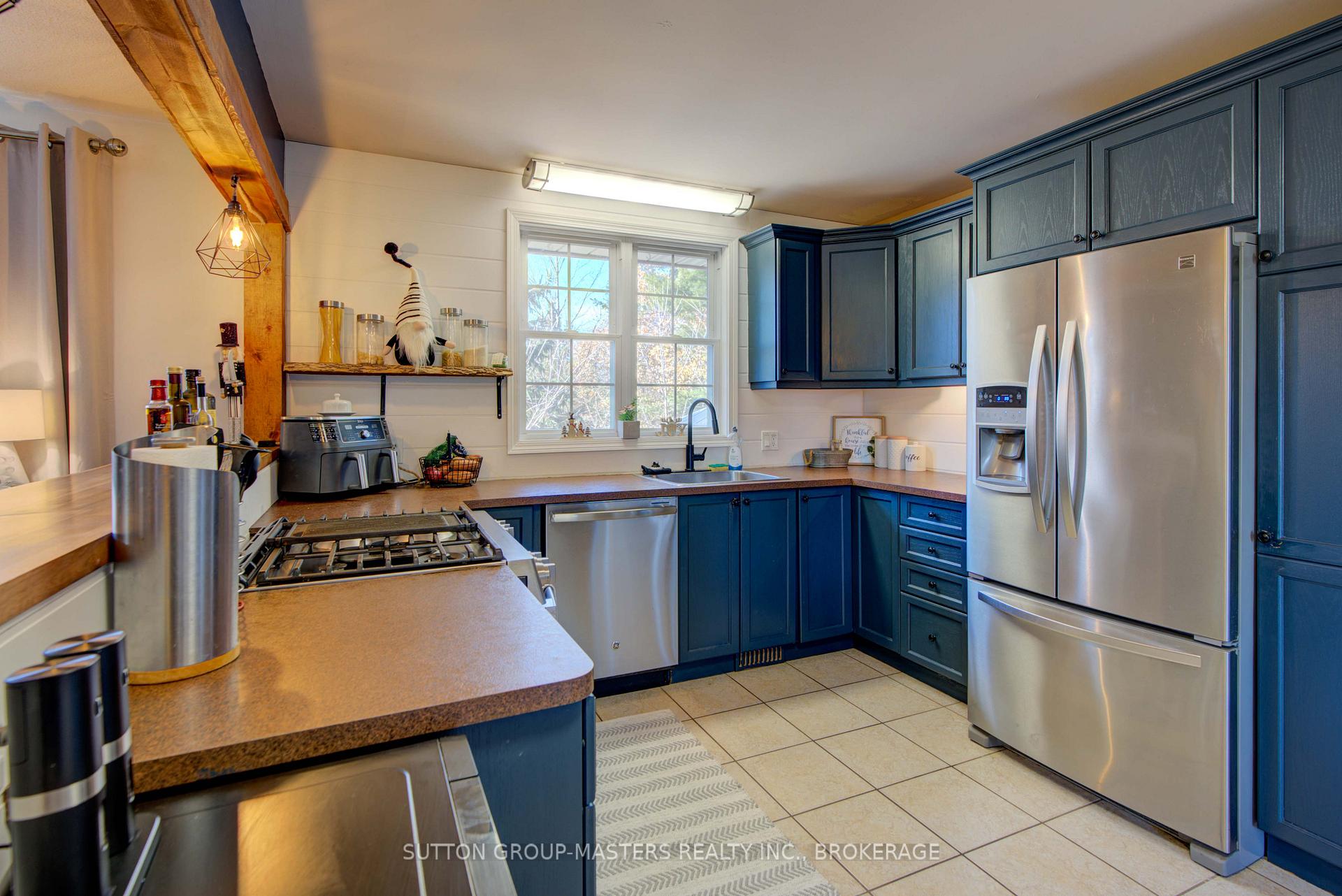 Photo 18 of 715 Collins Bay Road, Kingston, South of Taylor-Kidd Blvd — HOMEH