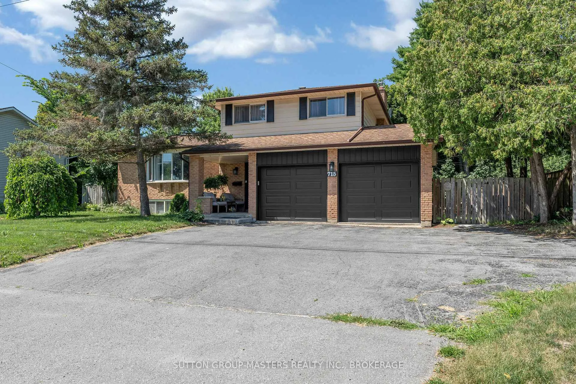 Photo 8 of 715 Collins Bay Road, Kingston, South of Taylor-Kidd Blvd — HOMEH