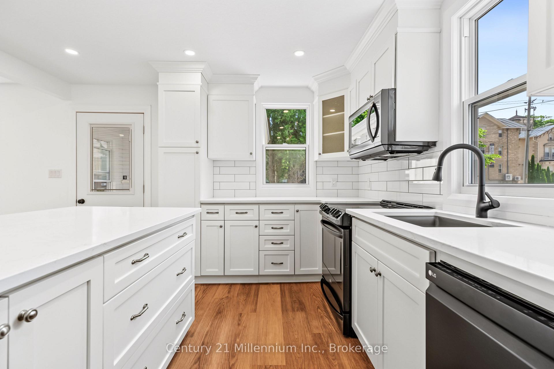 Photo 11 of 902 Huron Terrace, Kincardine — HOMEH