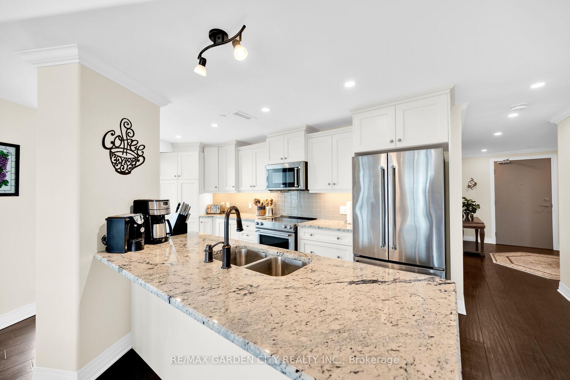 Photo 11 of Unit 408, 10 Concord Place, Grimsby, Grimsby Beach — HOMEH