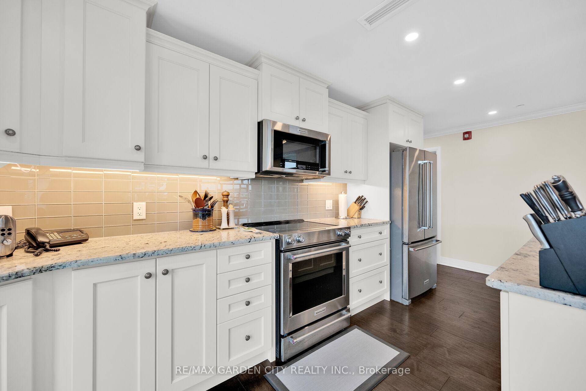 Photo 13 of Unit 408, 10 Concord Place, Grimsby, Grimsby Beach — HOMEH