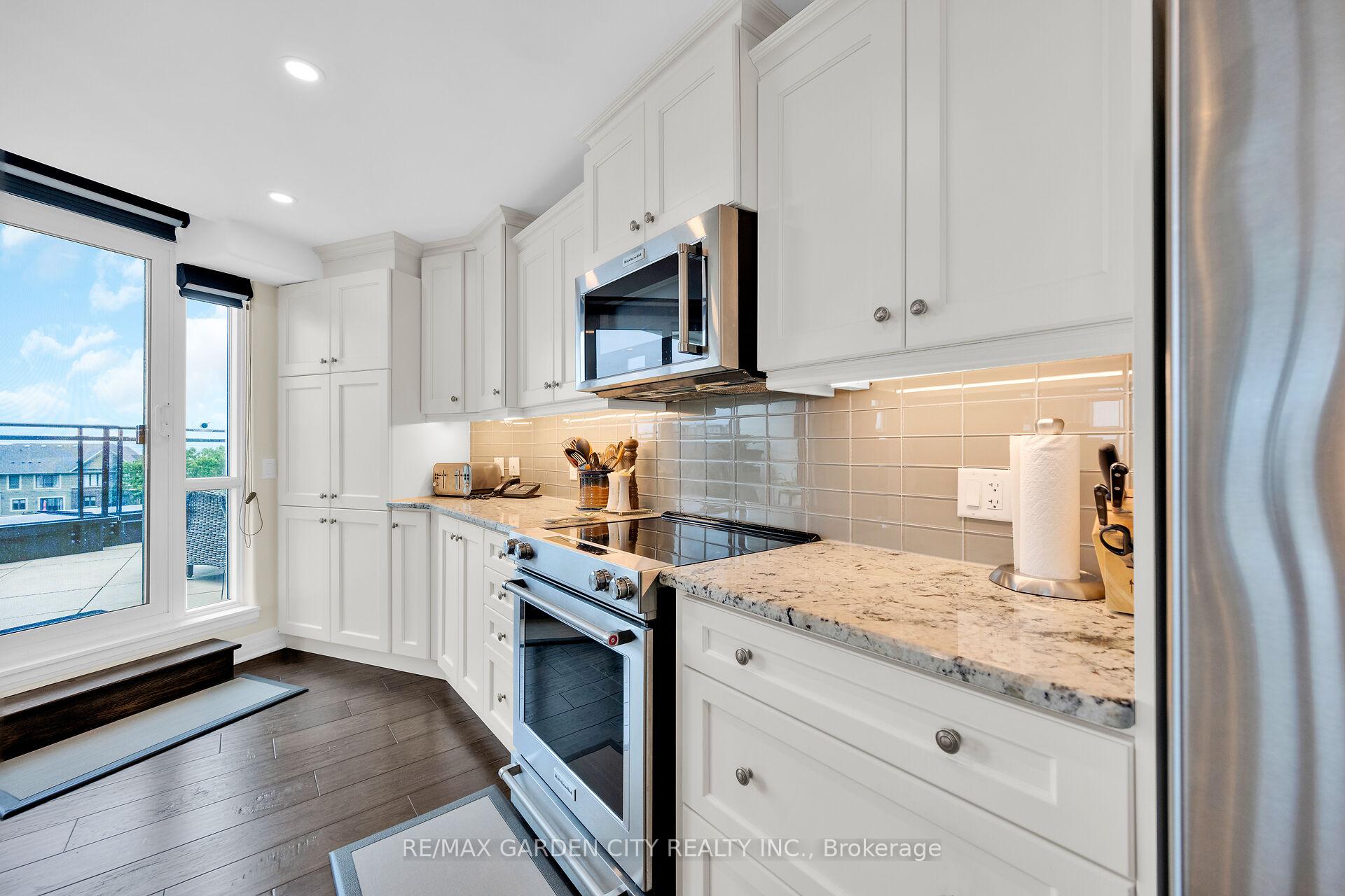 Photo 14 of Unit 408, 10 Concord Place, Grimsby, Grimsby Beach — HOMEH