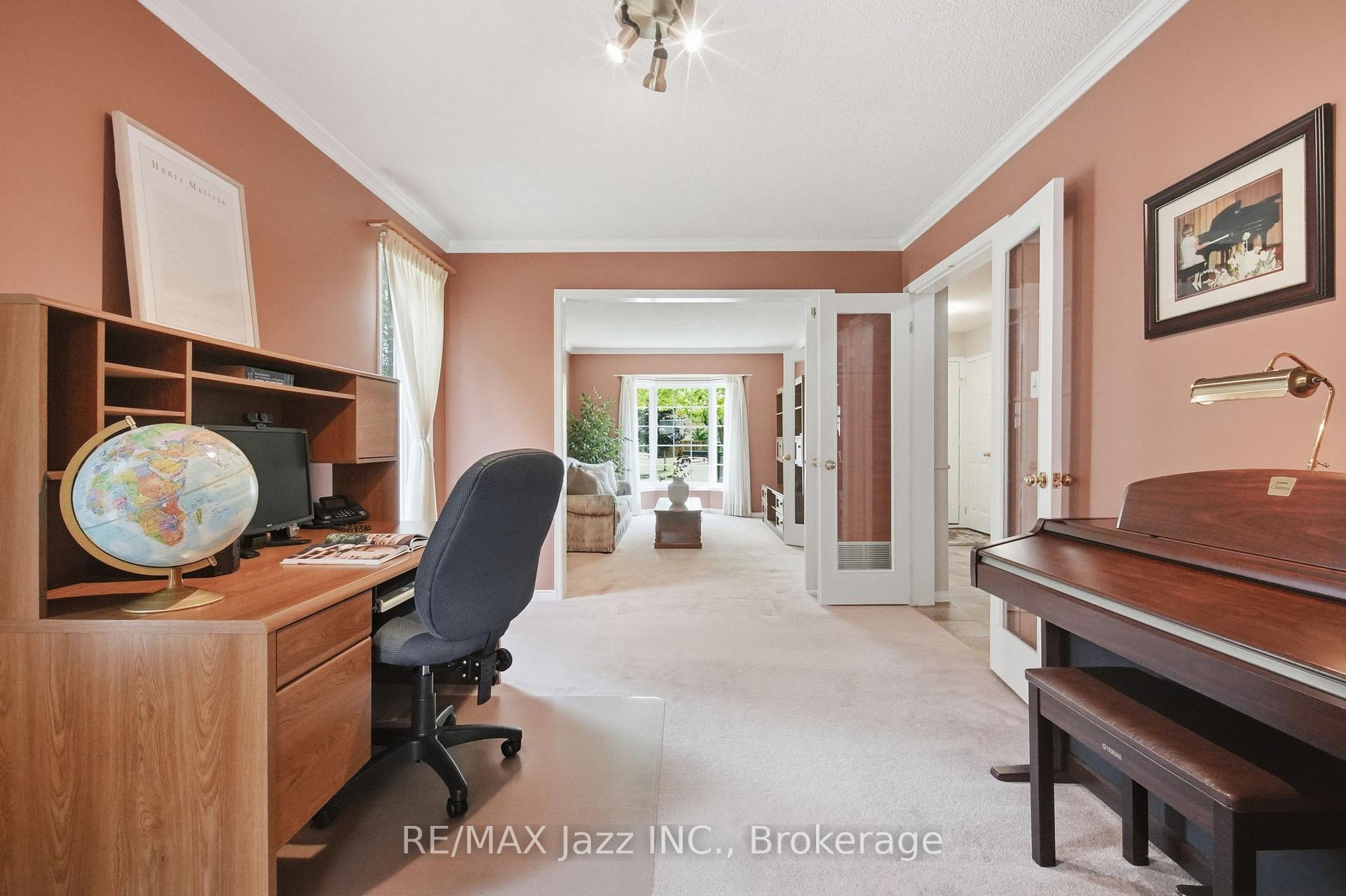Photo 10 of 6 Aldcroft Crescent, Clarington, Bowmanville — HOMEH