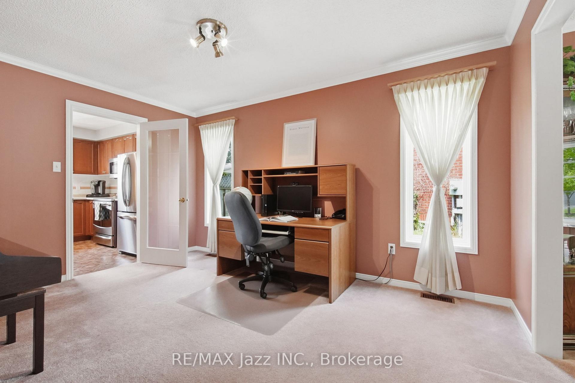 Photo 11 of 6 Aldcroft Crescent, Clarington, Bowmanville — HOMEH