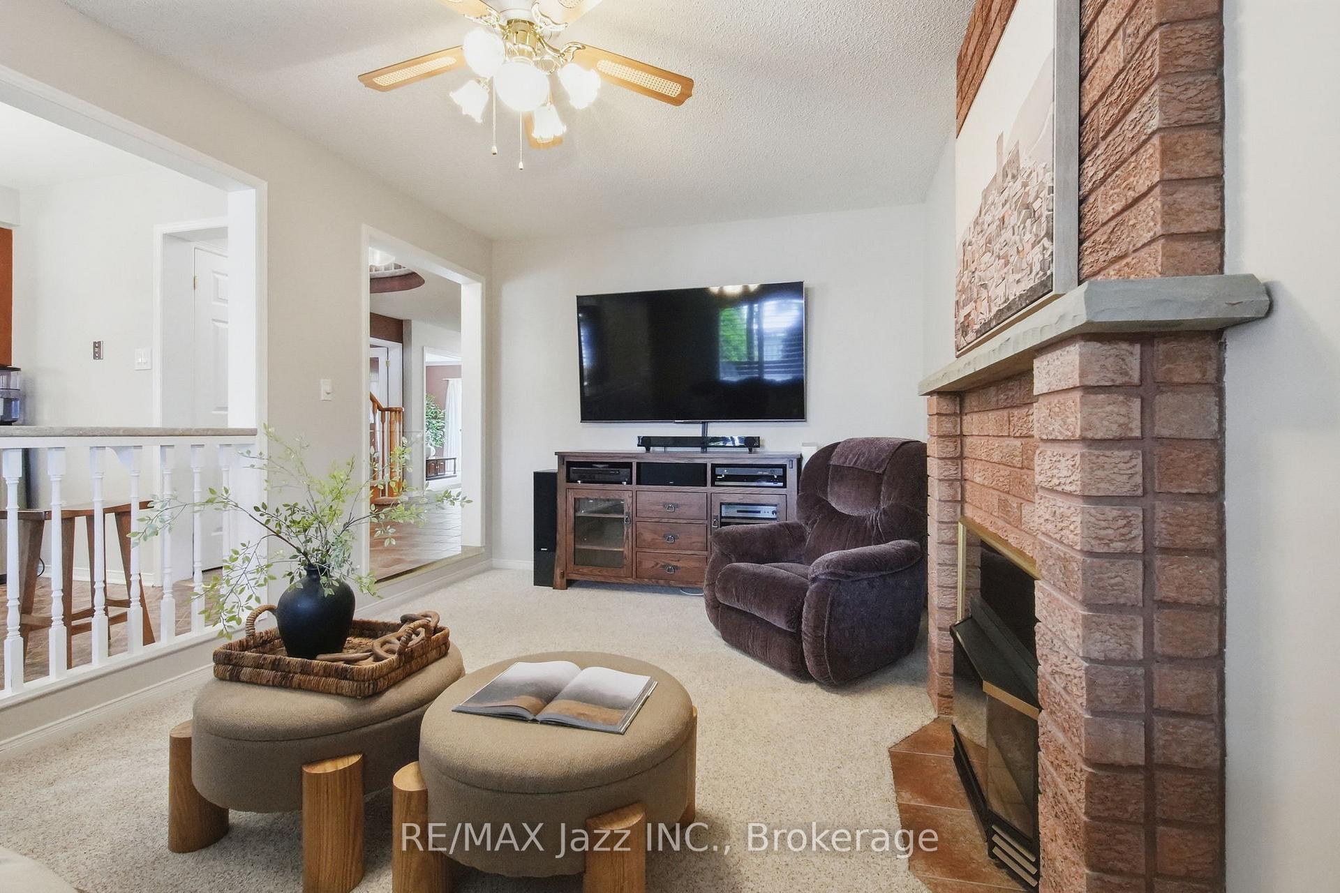 Photo 13 of 6 Aldcroft Crescent, Clarington, Bowmanville — HOMEH