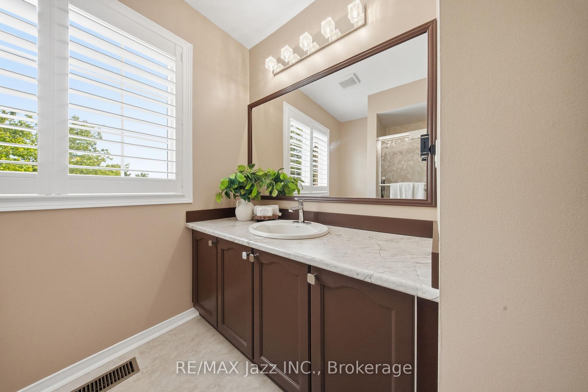 Photo 30 of 6 Aldcroft Crescent, Clarington, Bowmanville — HOMEH