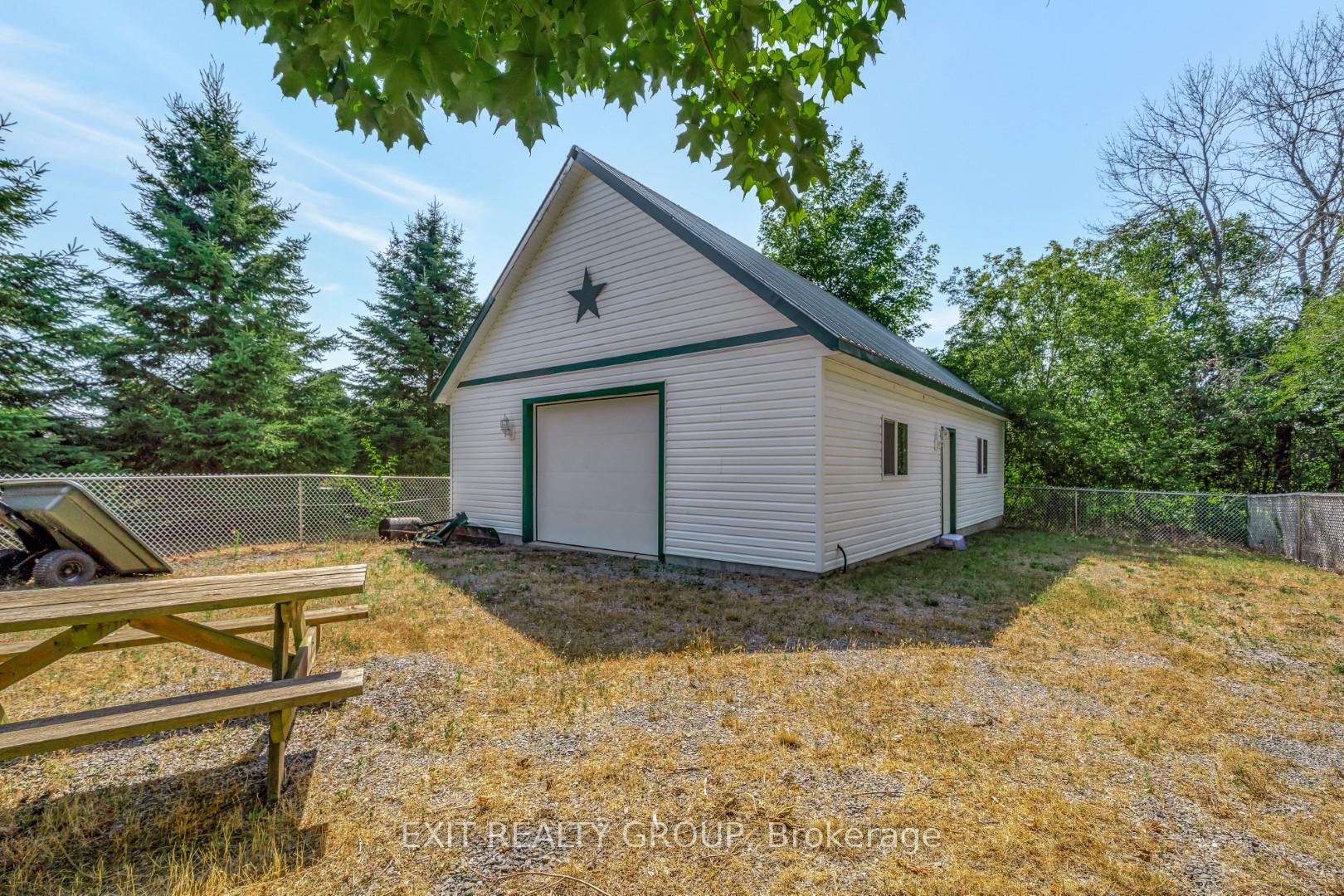 Photo 43 of 1476 County Rd 12, Prince Edward County, Picton — HOMEH