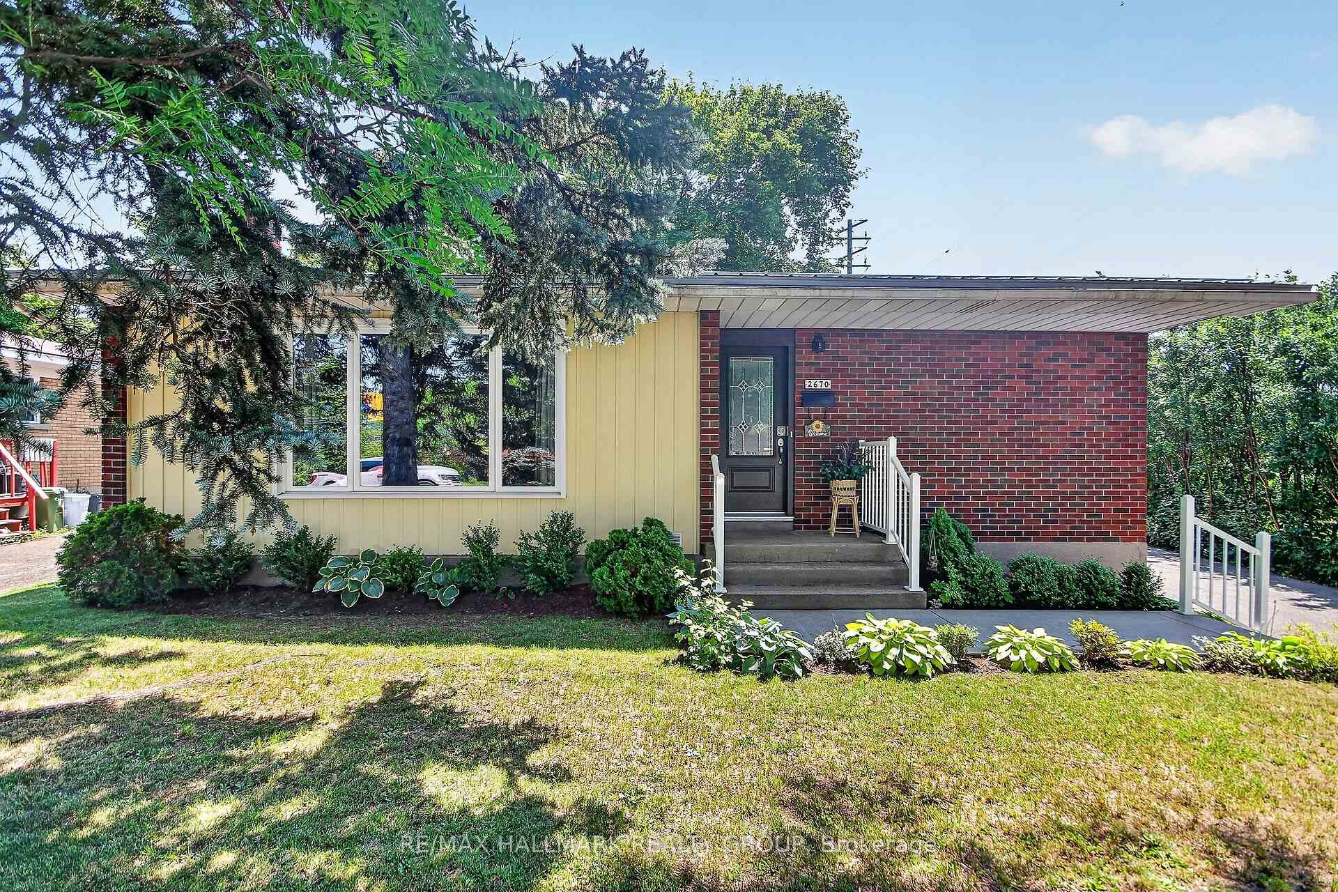 Photo 1 of 2670 Iris Street, Ottawa, Queensway Terrace South/Ridgeview — HOMEH